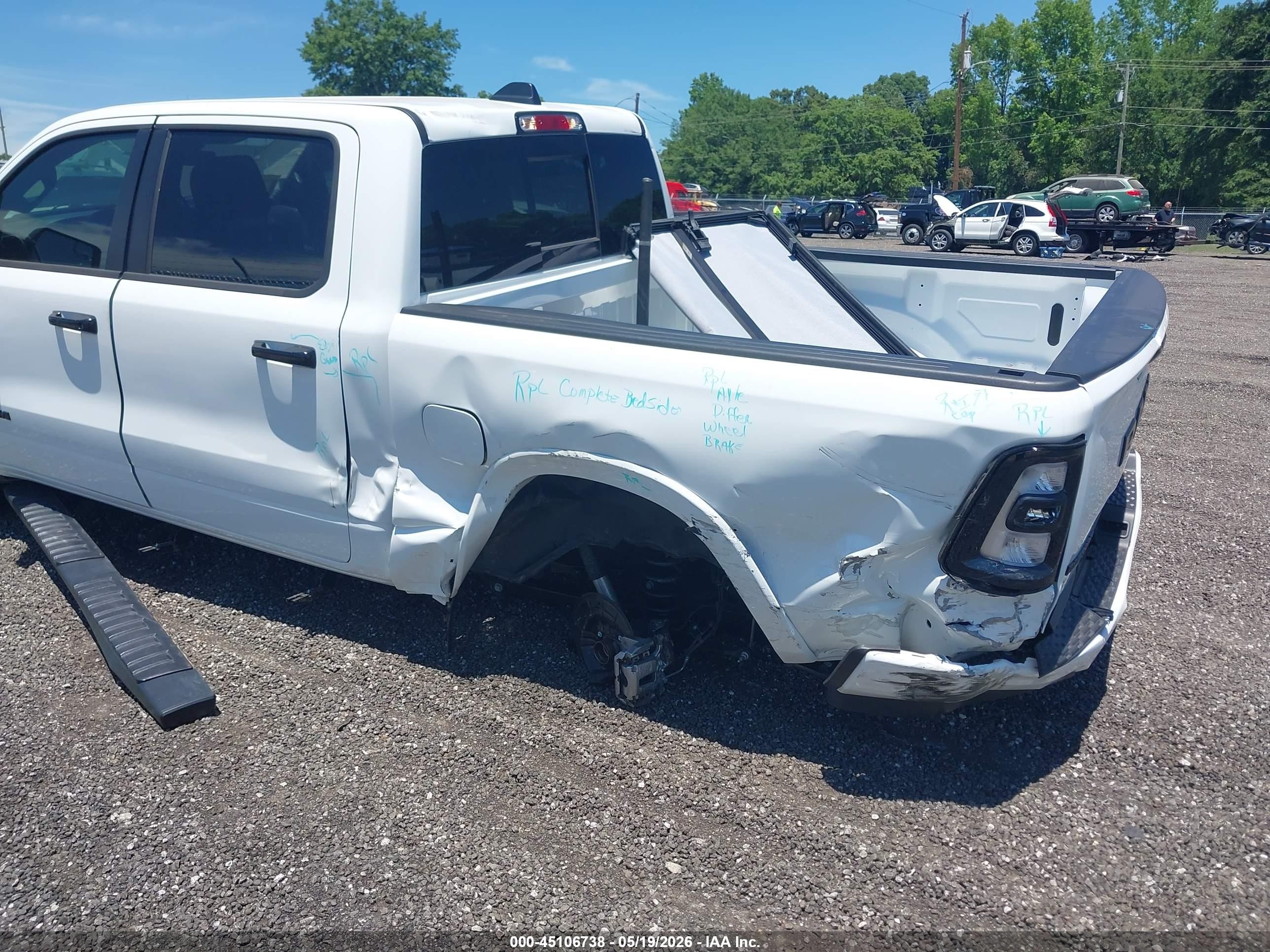 2025 Ram 1500 Big Horn  4x2 5'7 Box White vin: 3C6RREFG3S4164090