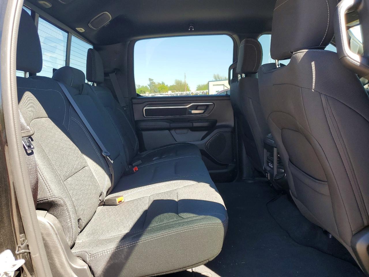 2025 Ram 1500 Big Horn Black vin: 3C6SRFFP9S4500879