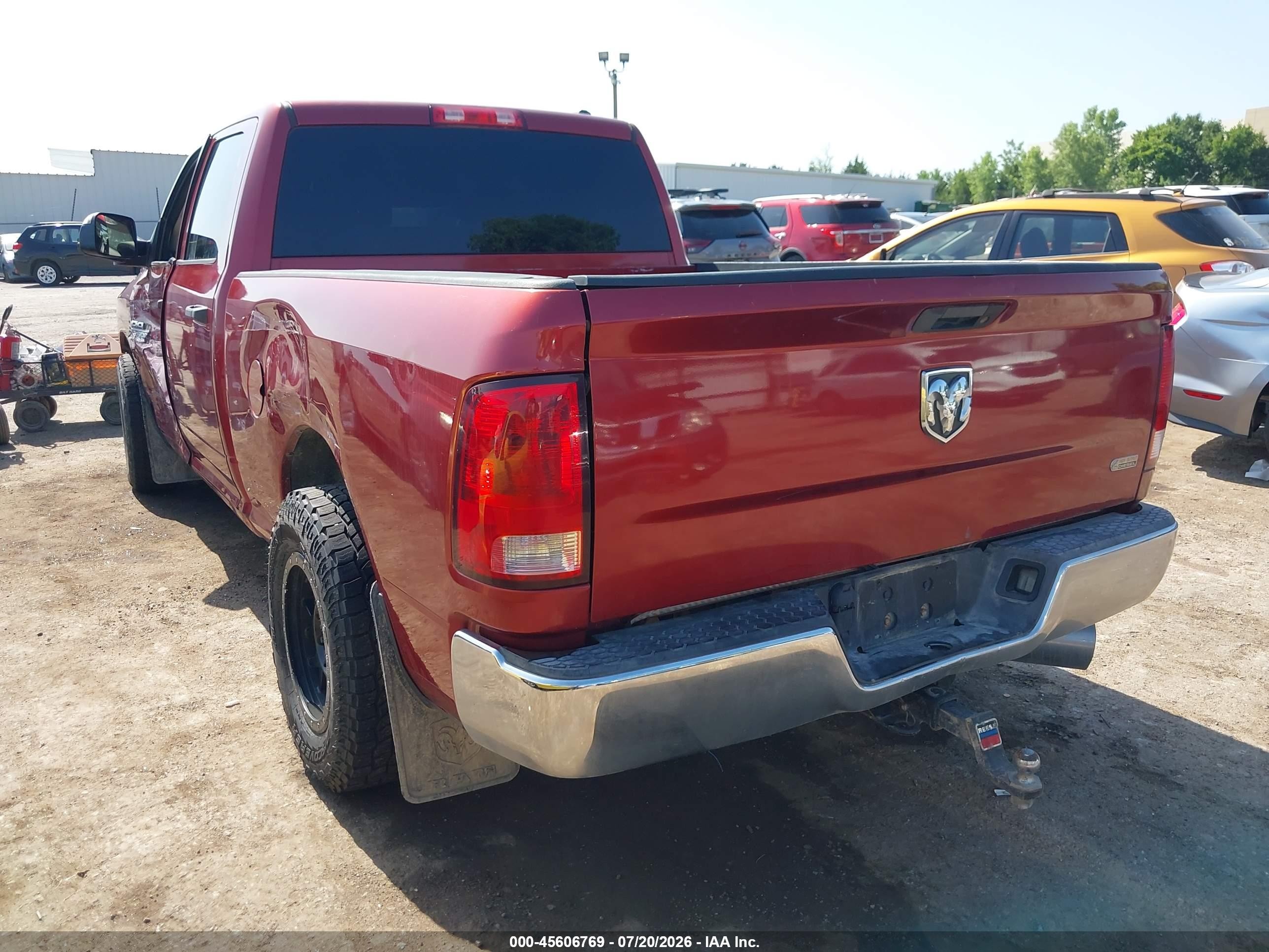 2012 Ram 2500 St Red vin: 3C6TD4CL0CG328976