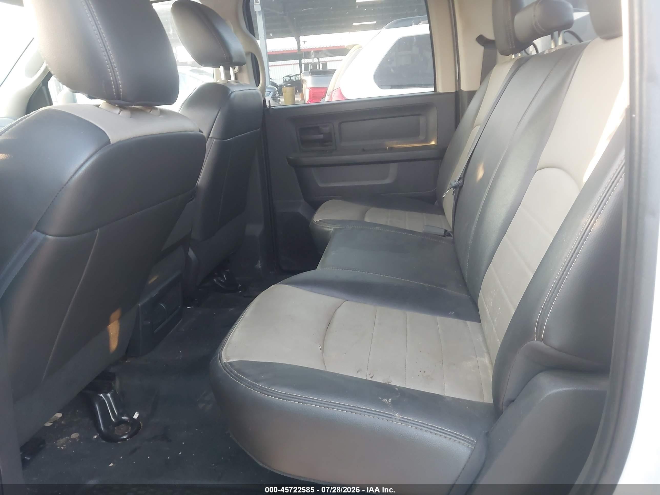 2012 Ram 2500 St White vin: 3C6TD4HT9CG204682