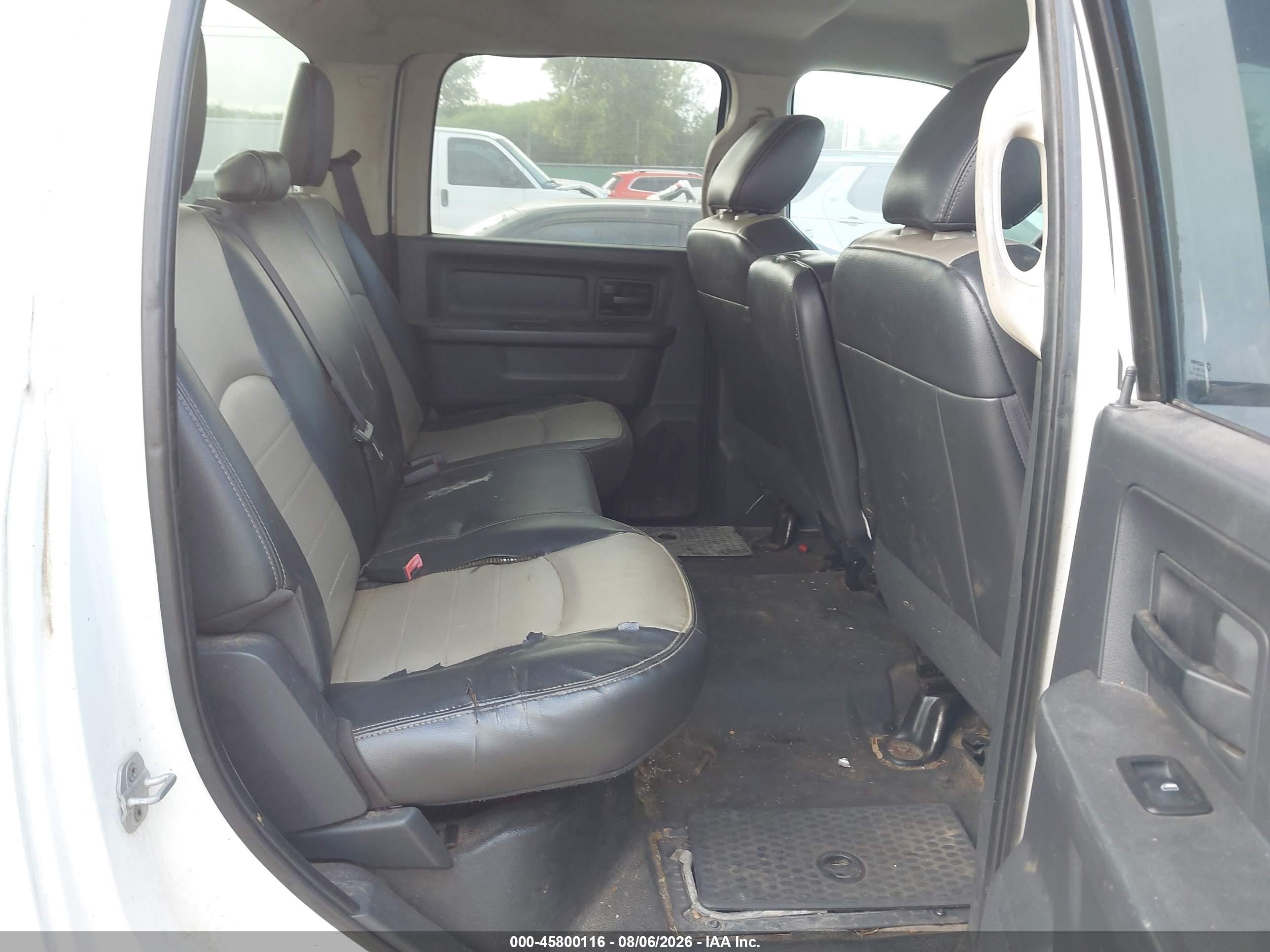 2012 Ram 2500 St White vin: 3C6TD4HT9CG292746