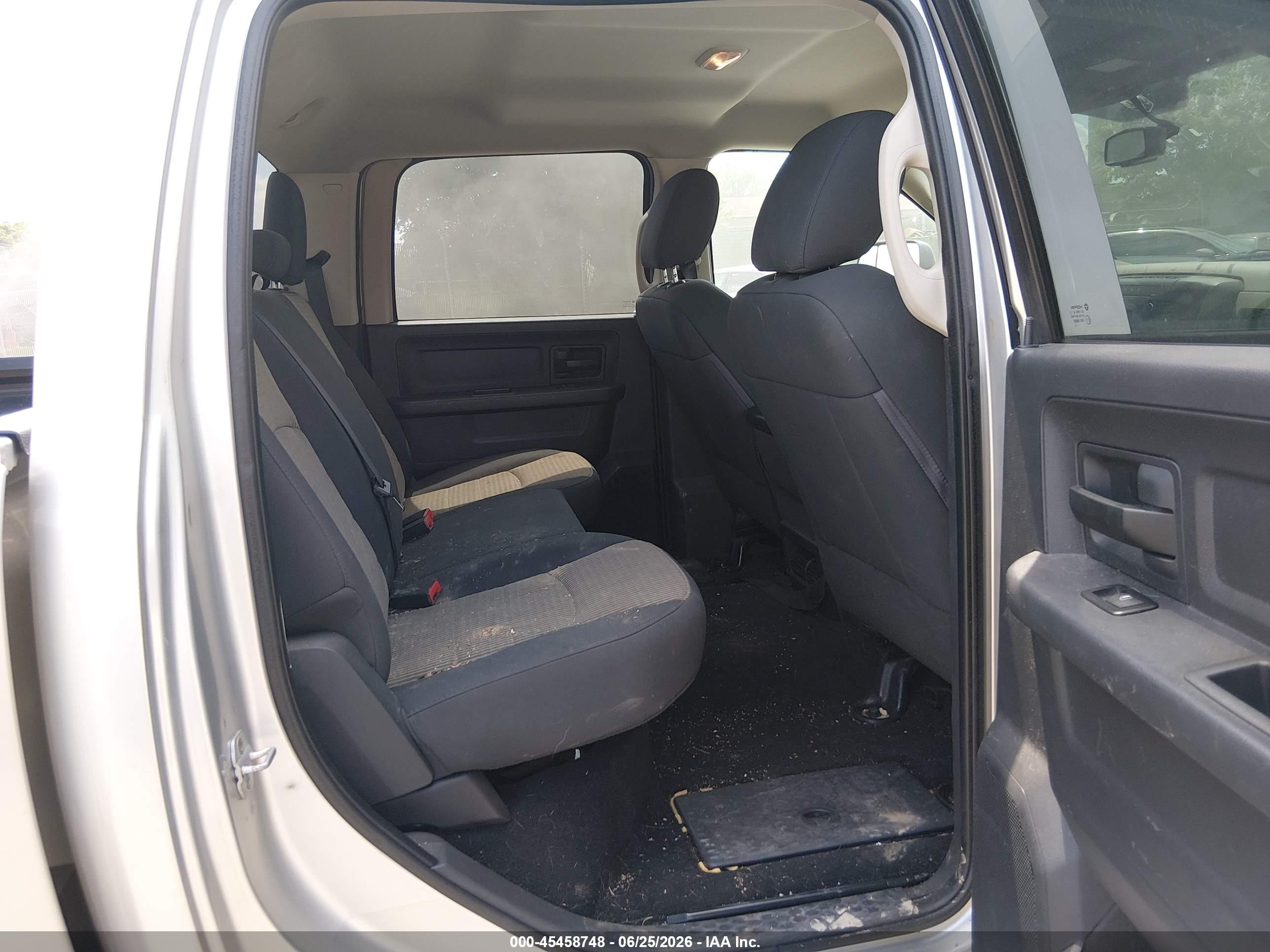 2012 Ram 2500 St Silver vin: 3C6TD5CT5CG291400