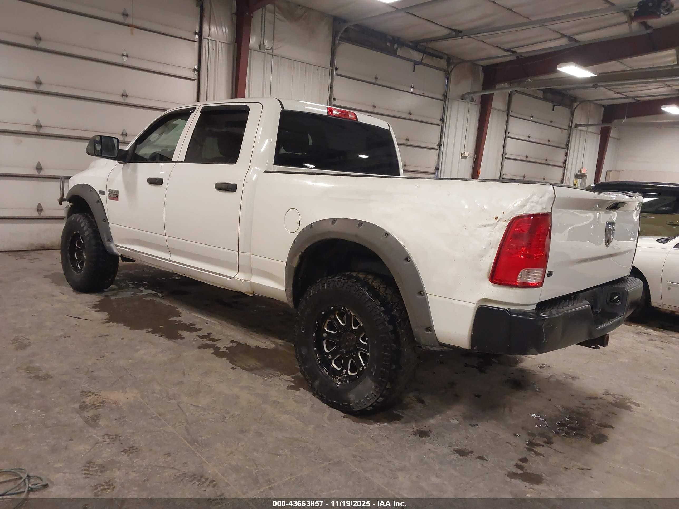 2012 Ram 2500 St White vin: 3C6TD5CT7CG166107