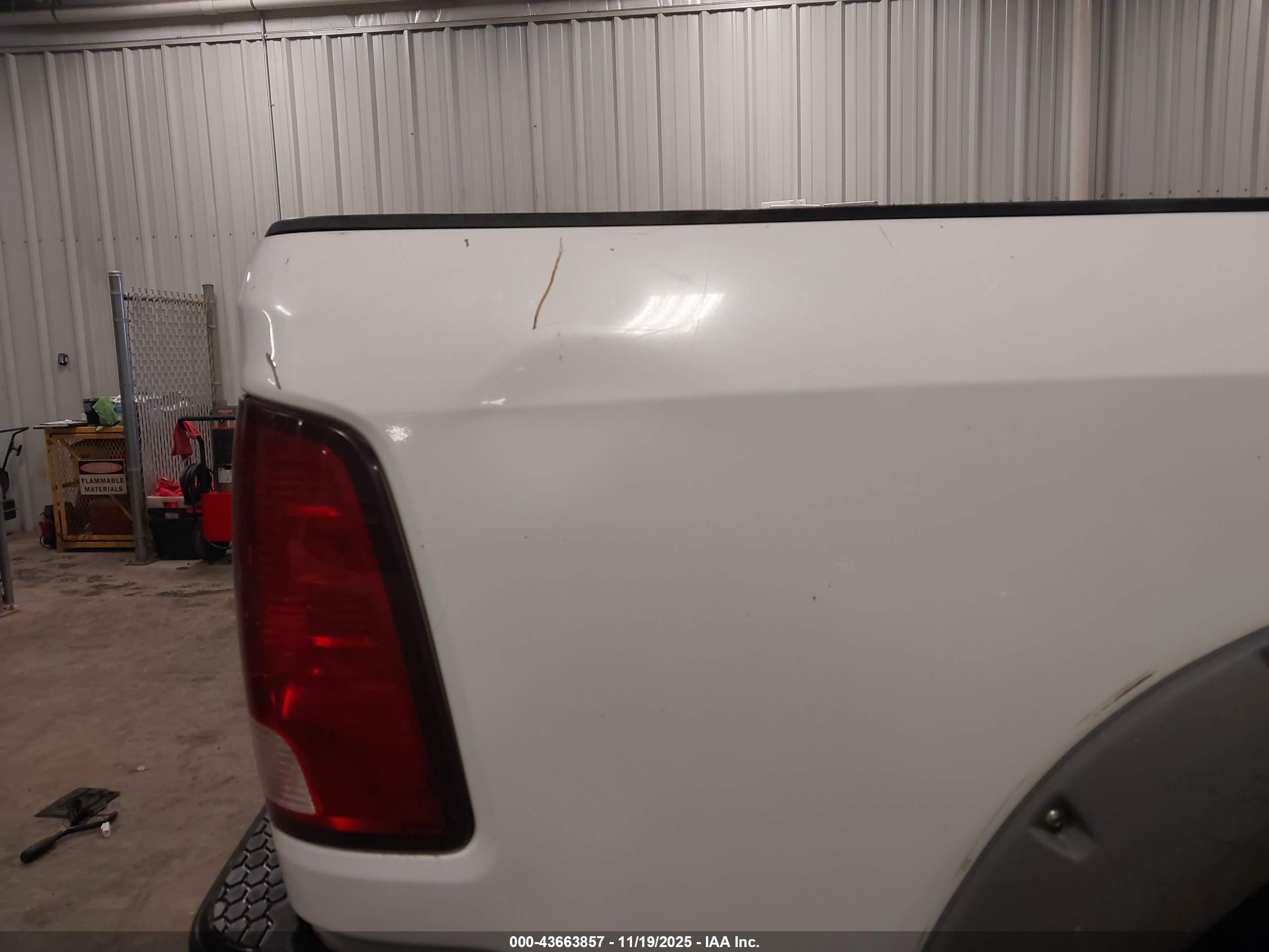 2012 Ram 2500 St White vin: 3C6TD5CT7CG166107