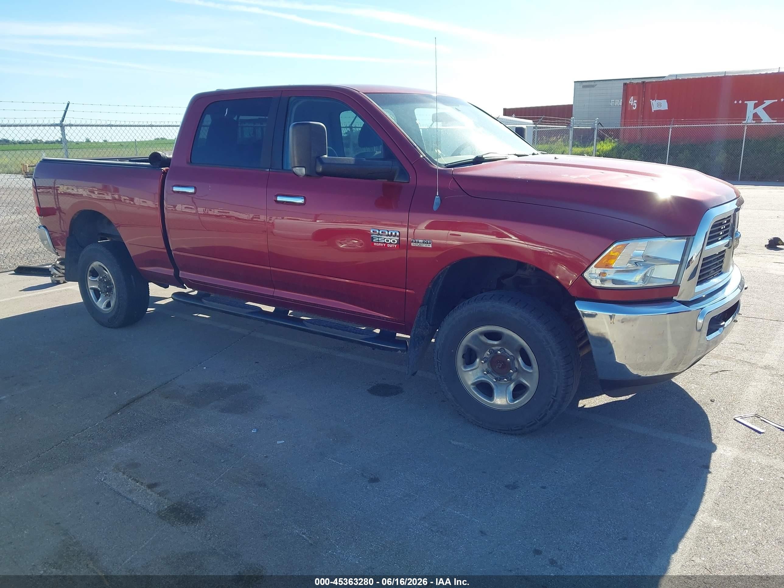 2012 Ram 2500 Slt Red vin: 3C6TD5DT8CG324744