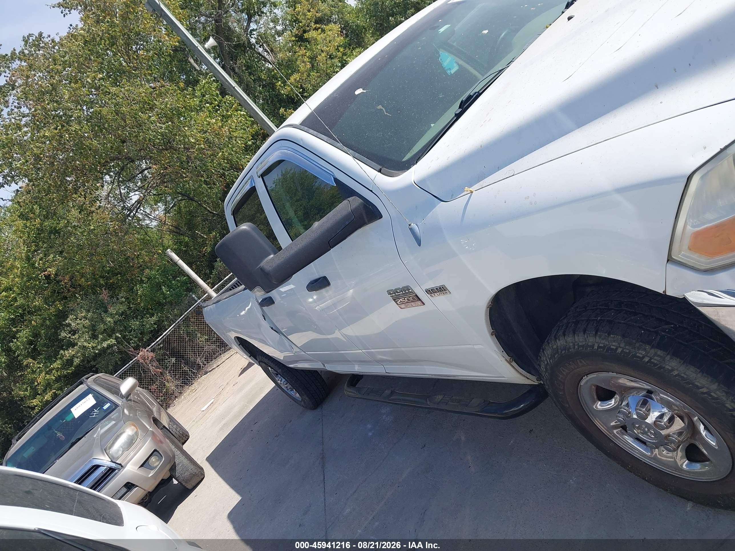 2012 Ram 2500 St White vin: 3C6TD5HT1CG200583
