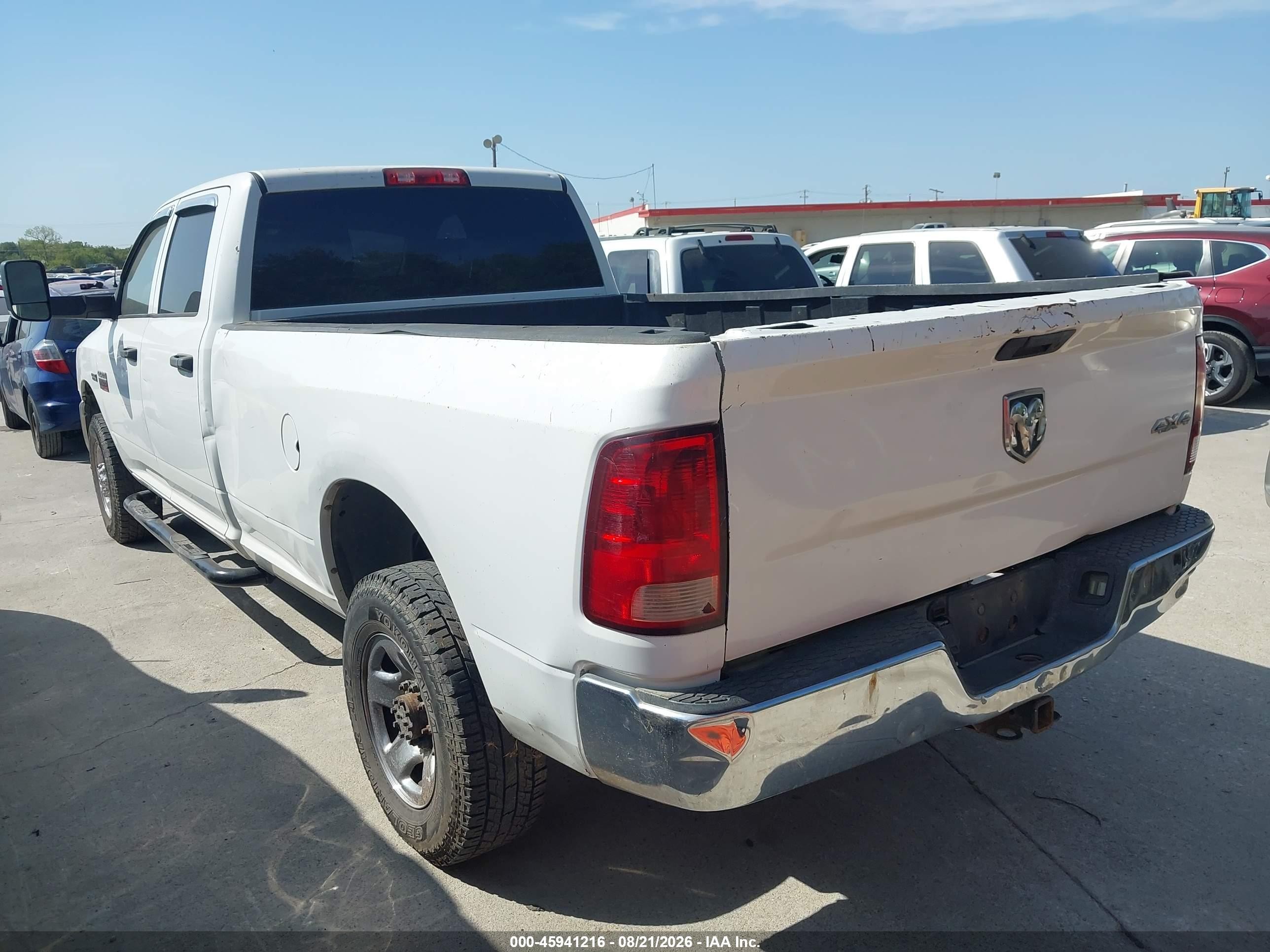 2012 Ram 2500 St White vin: 3C6TD5HT1CG200583