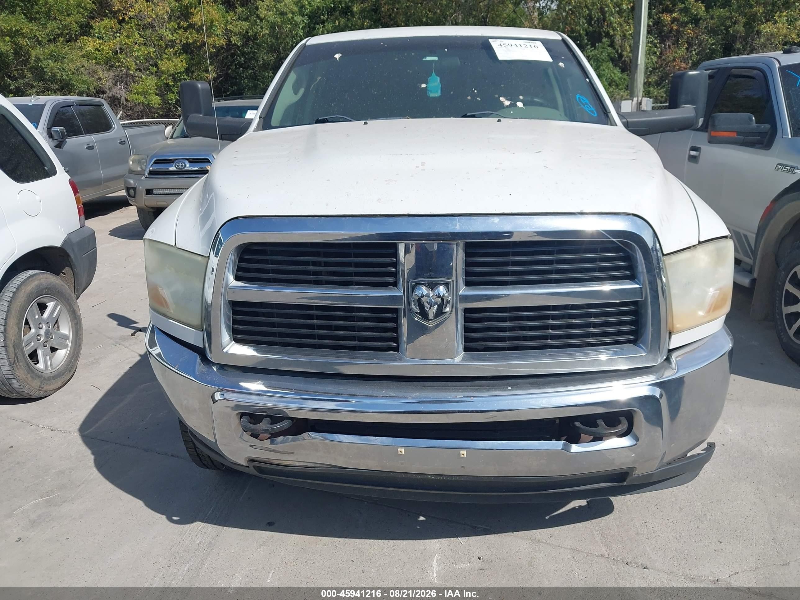2012 Ram 2500 St White vin: 3C6TD5HT1CG200583