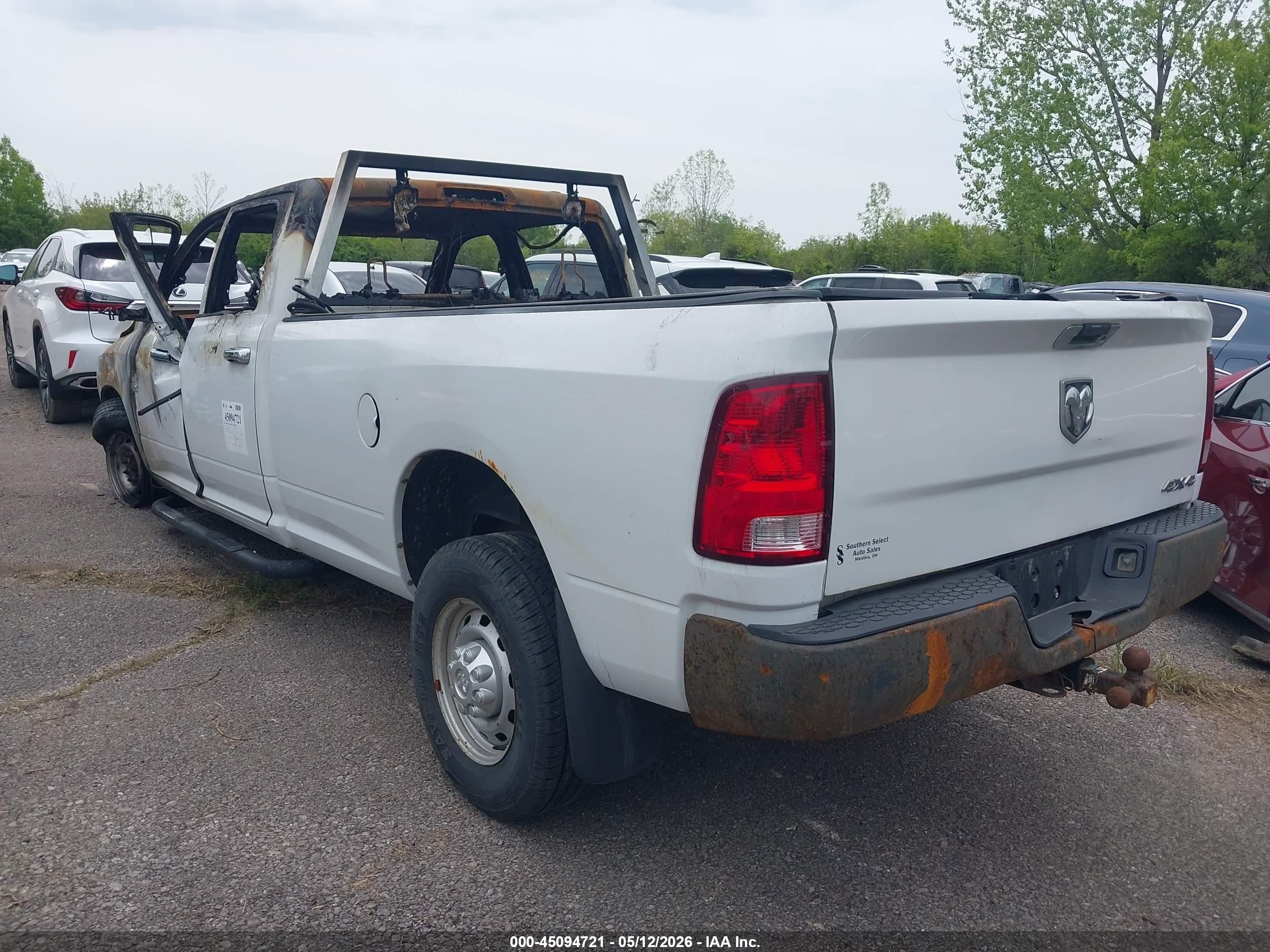 2012 Ram 2500 St White vin: 3C6TD5HT2CG212385
