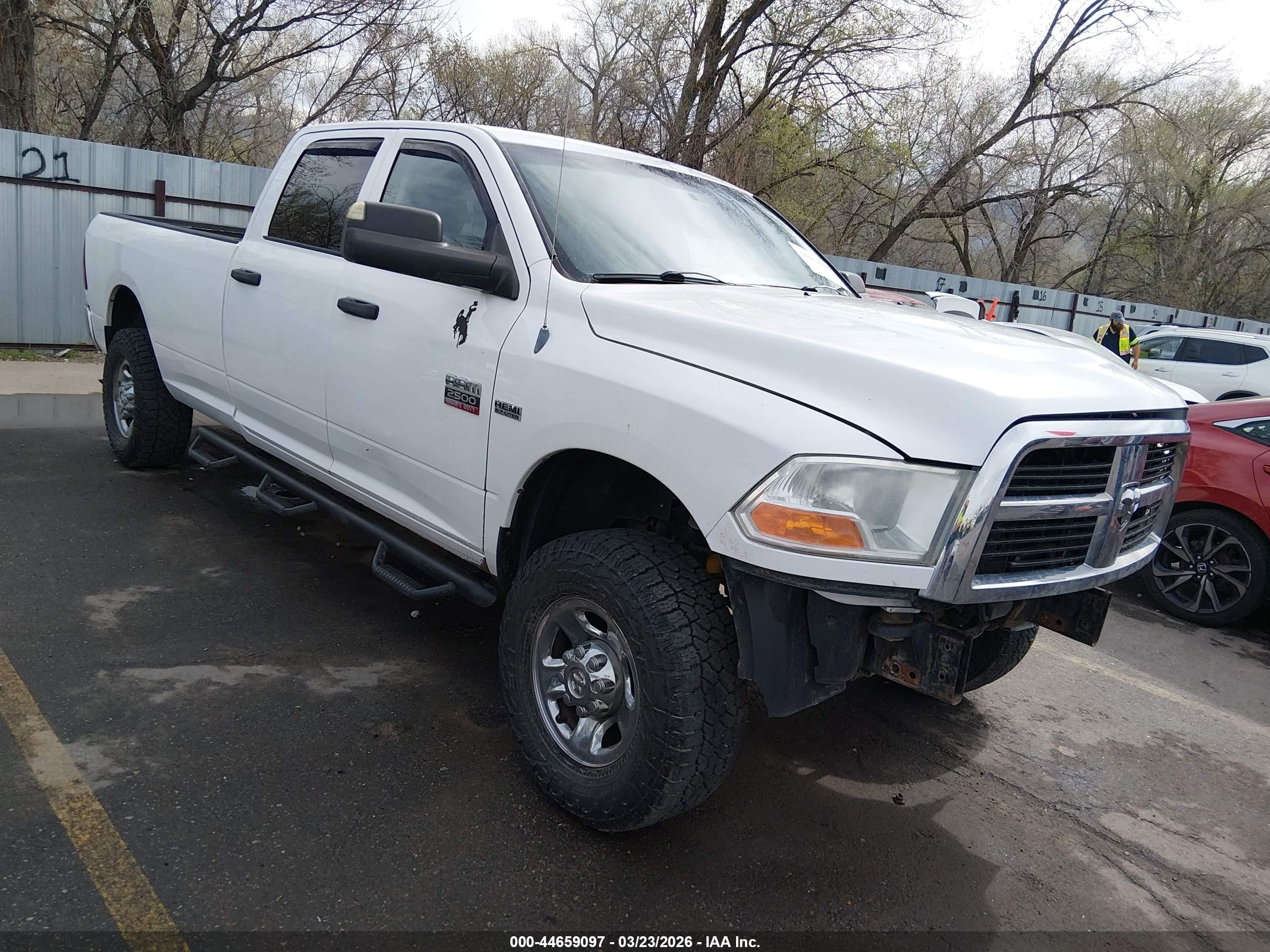 2012 Ram 2500 St White vin: 3C6TD5HT3CG154352