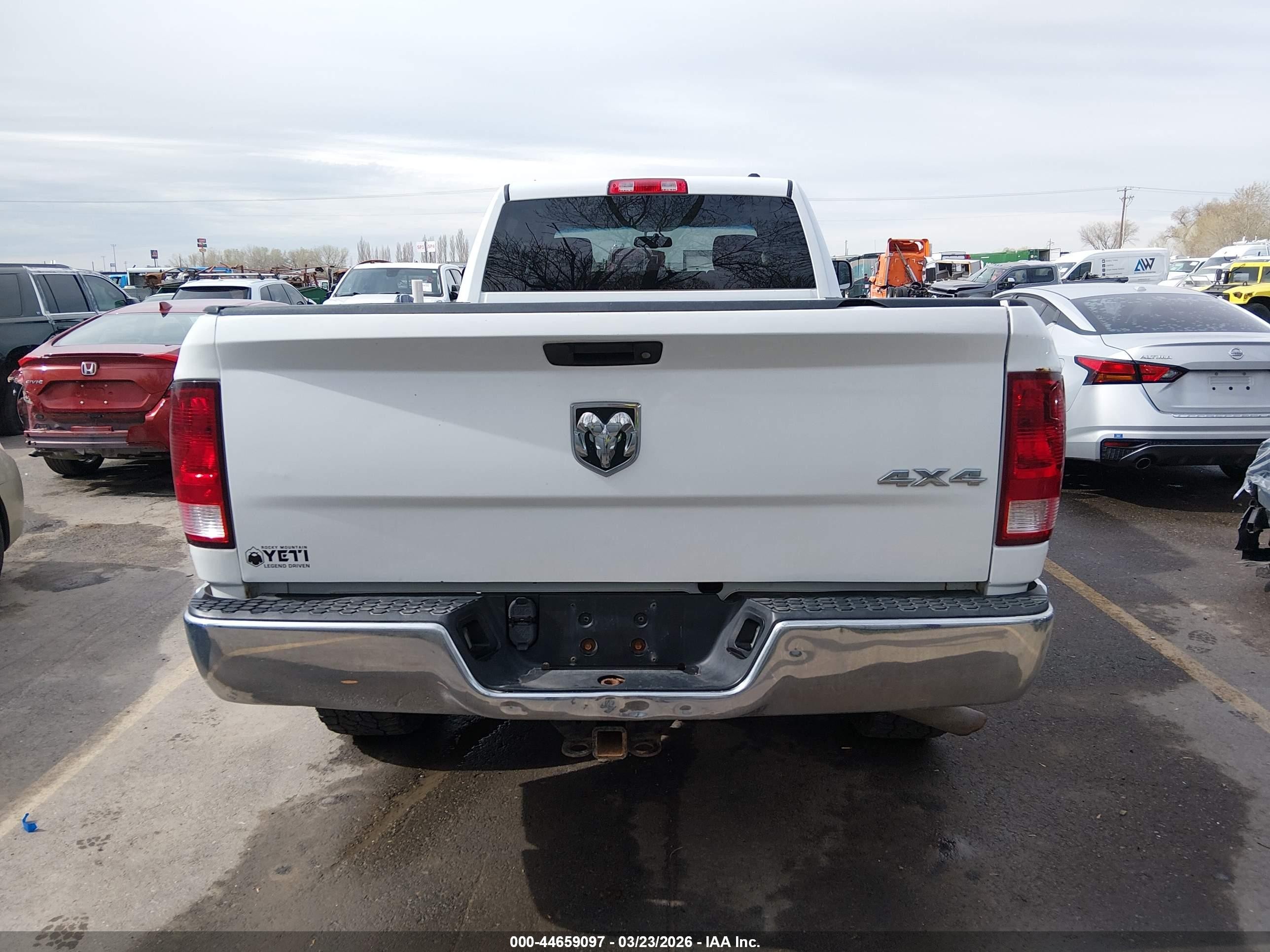 2012 Ram 2500 St White vin: 3C6TD5HT3CG154352