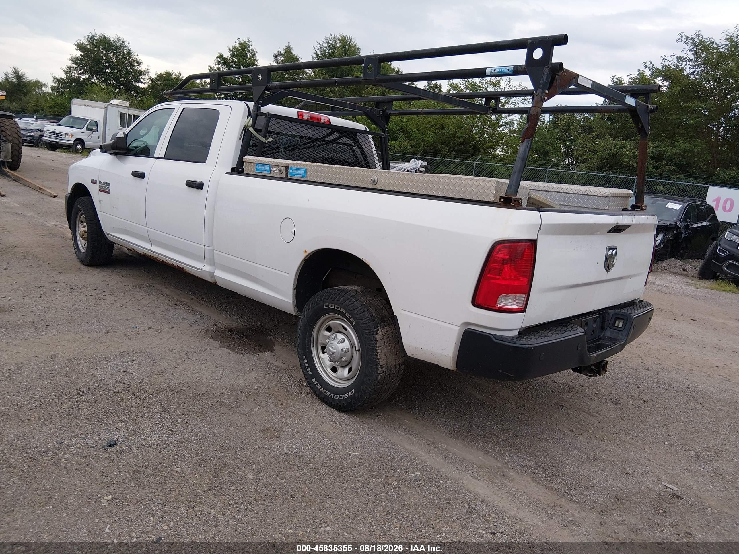 2015 Ram 2500 Tradesman White vin: 3C6TR4HT0FG662343