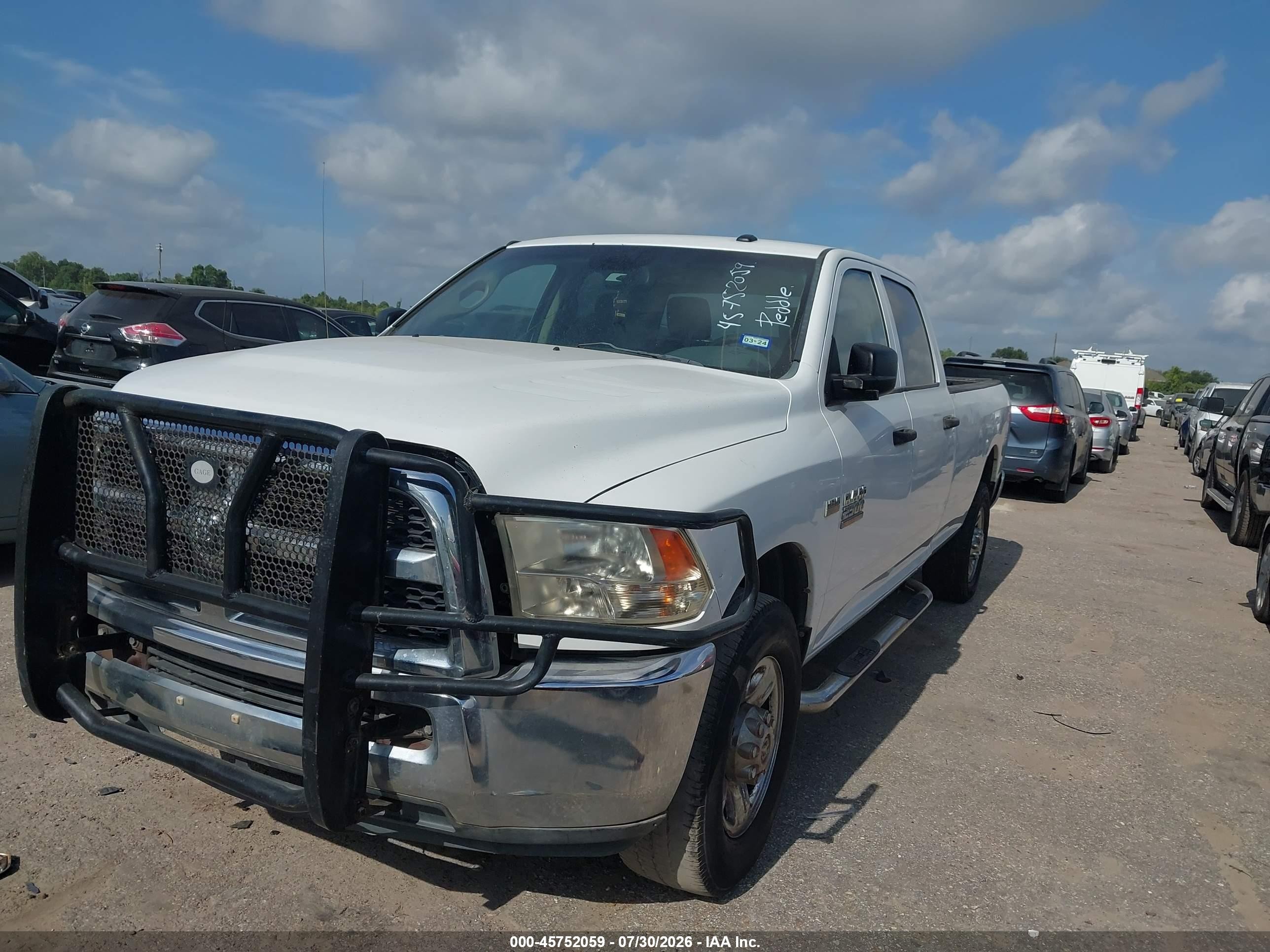 2014 Ram 2500 Tradesman White vin: 3C6TR4HT2EG257065