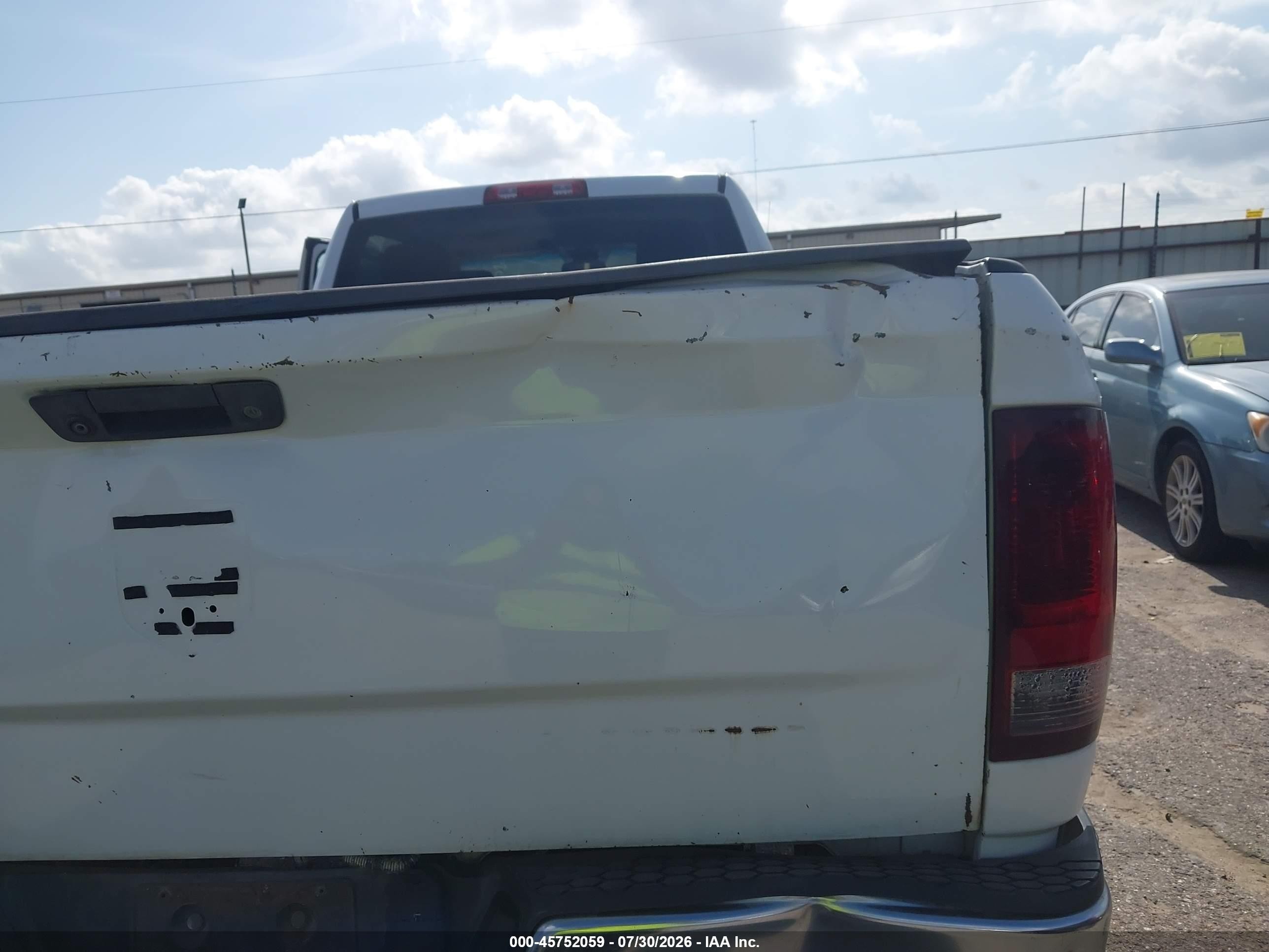2014 Ram 2500 Tradesman White vin: 3C6TR4HT2EG257065