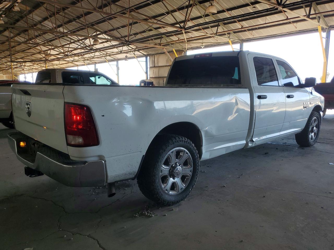 2013 Ram 2500 St White vin: 3C6TR4HT5DG546388