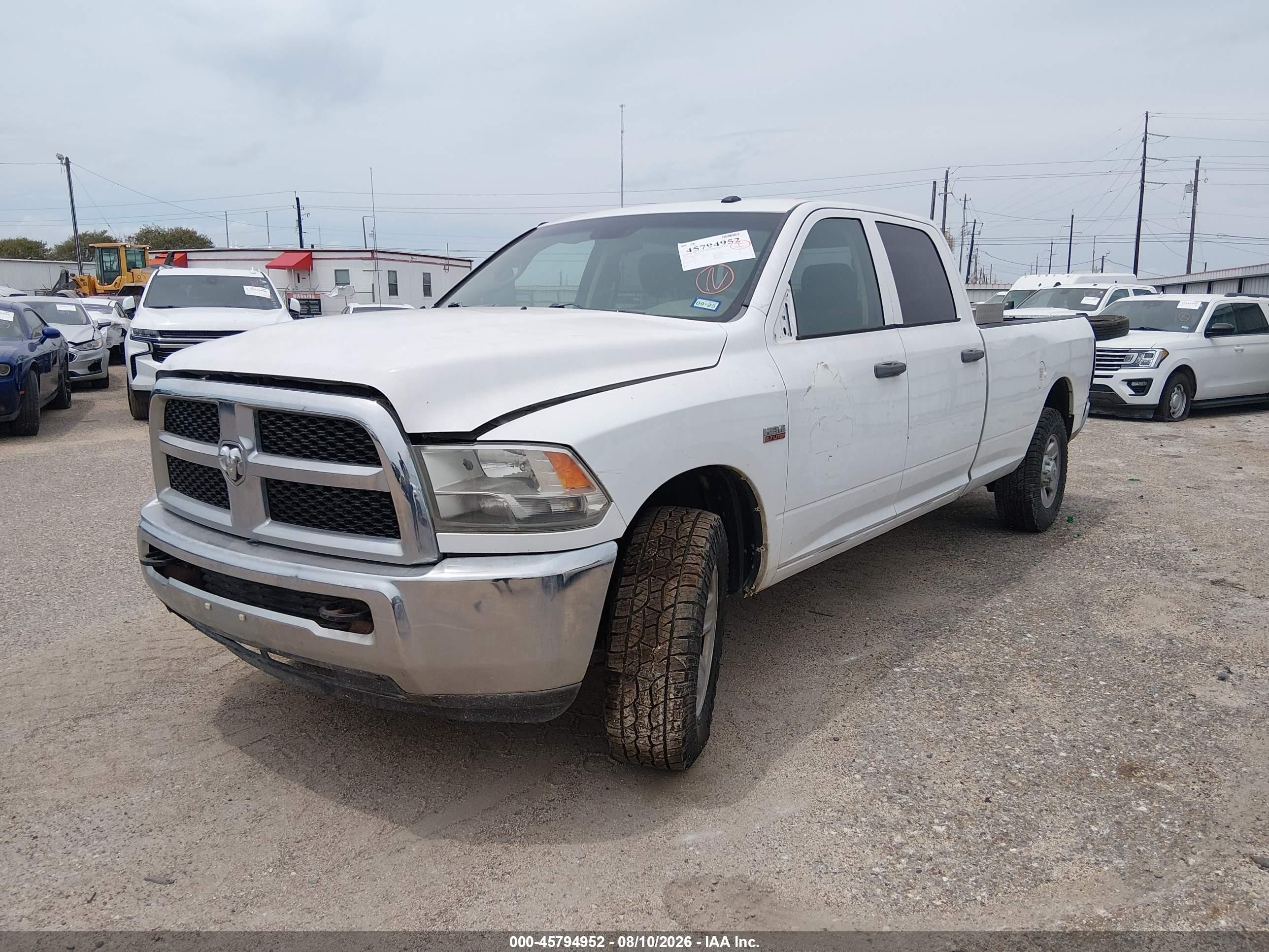 2014 Ram 2500 Tradesman White vin: 3C6TR4HT6EG257084