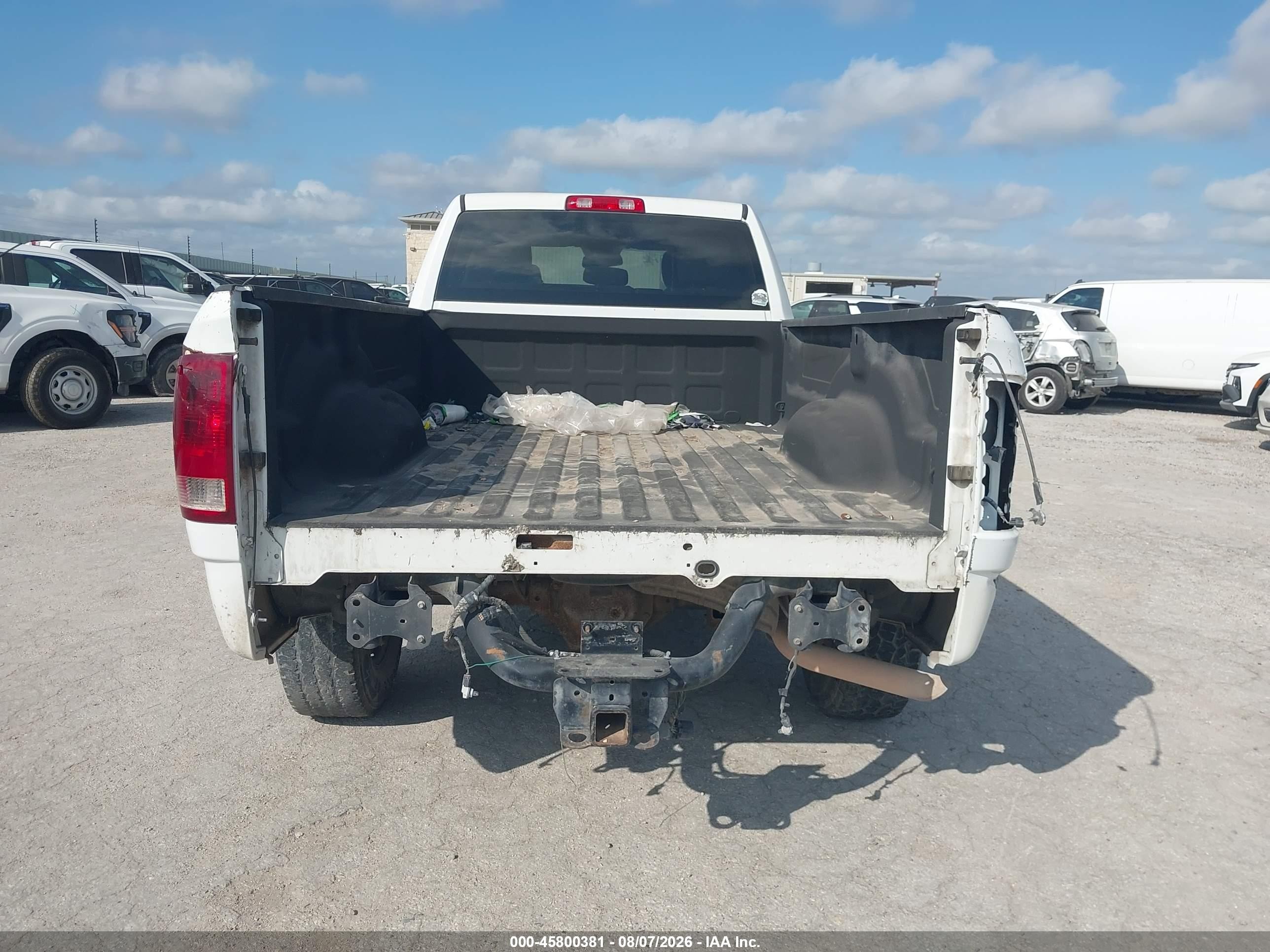 2013 Ram 2500 Tradesman White vin: 3C6TR4HT7DG537367