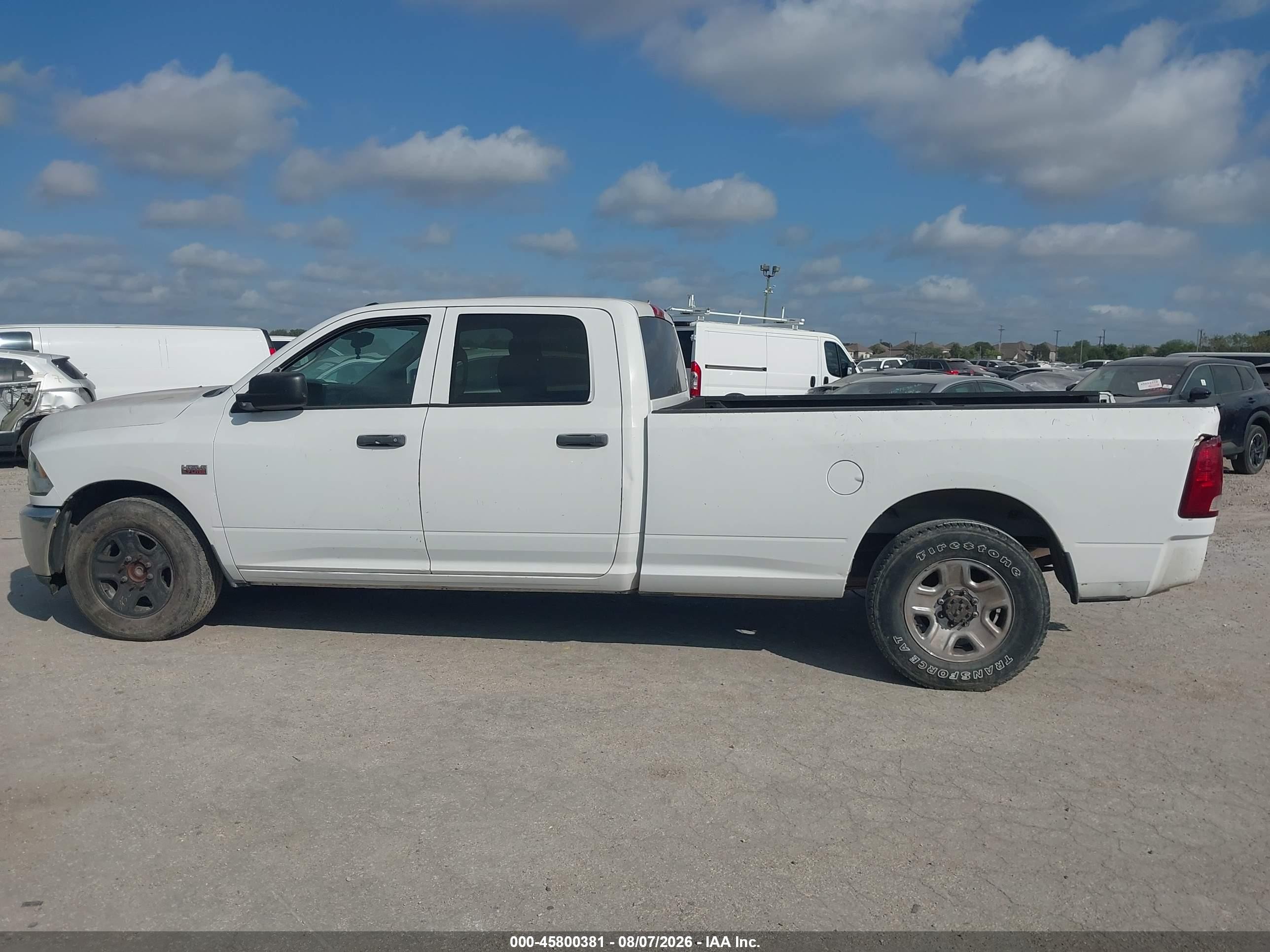 2013 Ram 2500 Tradesman White vin: 3C6TR4HT7DG537367