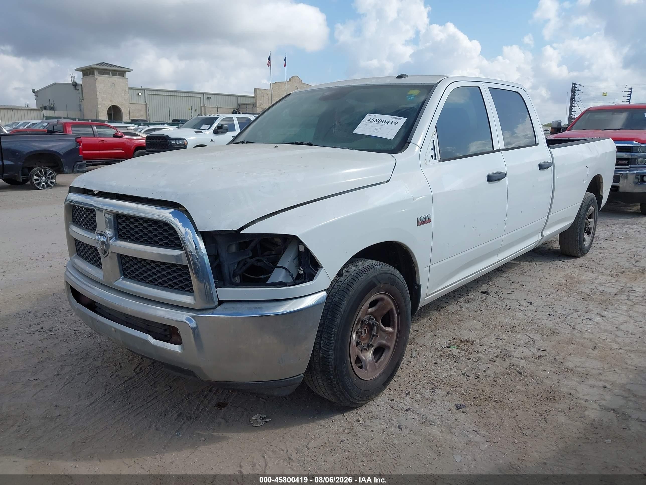 2013 Ram 2500 Tradesman White vin: 3C6TR4HTXDG518652