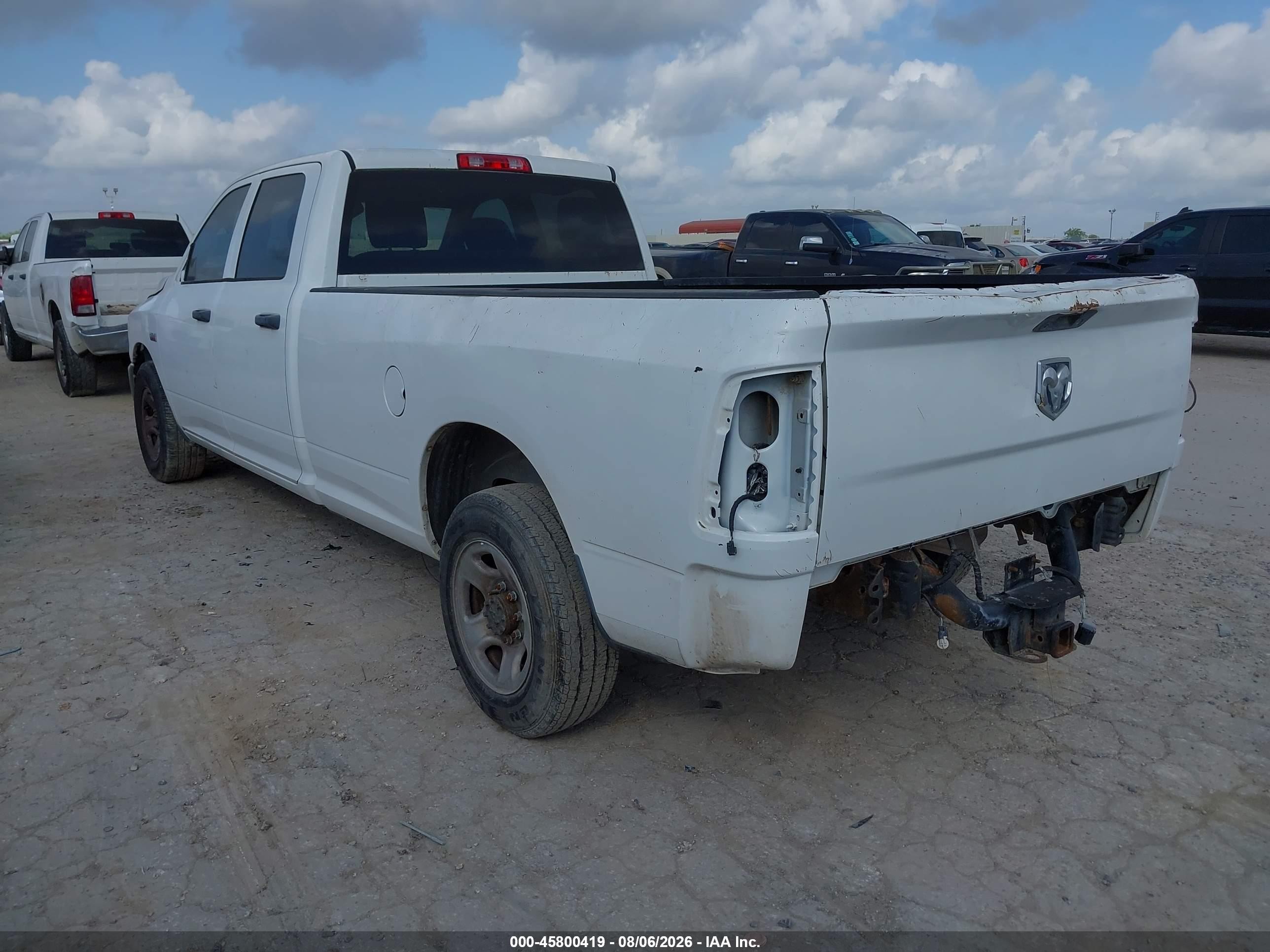 2013 Ram 2500 Tradesman White vin: 3C6TR4HTXDG518652