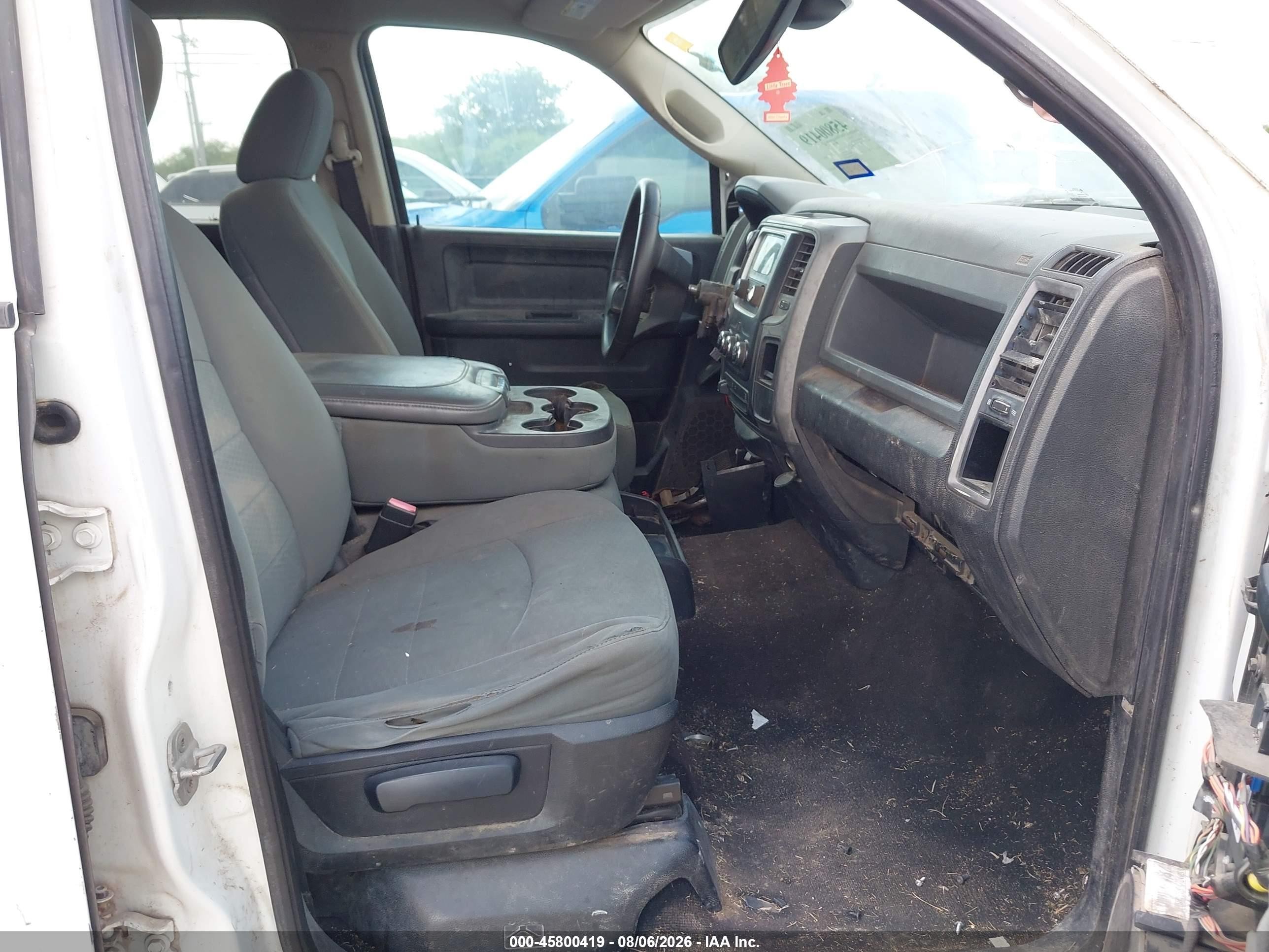 2013 Ram 2500 Tradesman White vin: 3C6TR4HTXDG518652