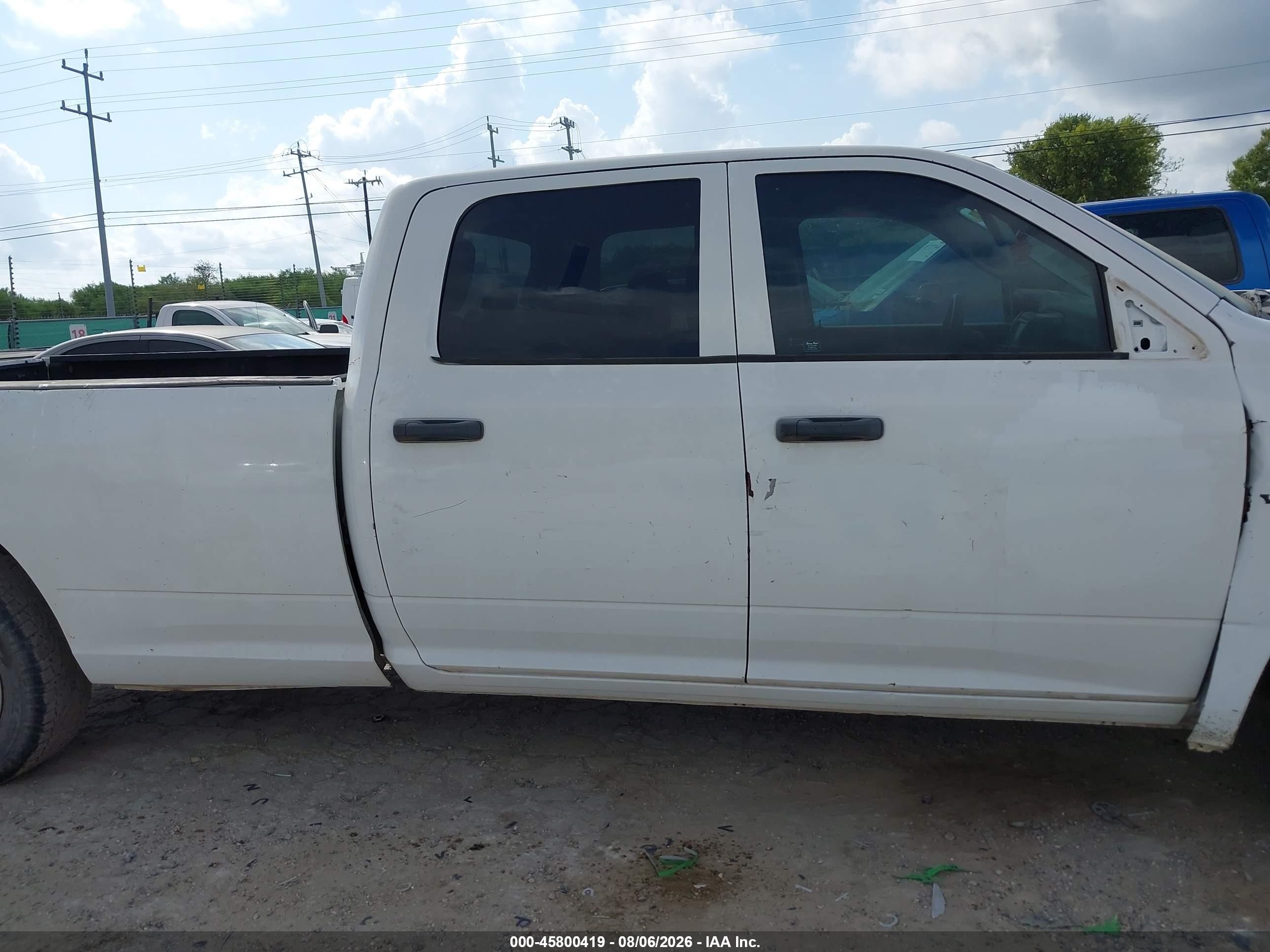 2013 Ram 2500 Tradesman White vin: 3C6TR4HTXDG518652