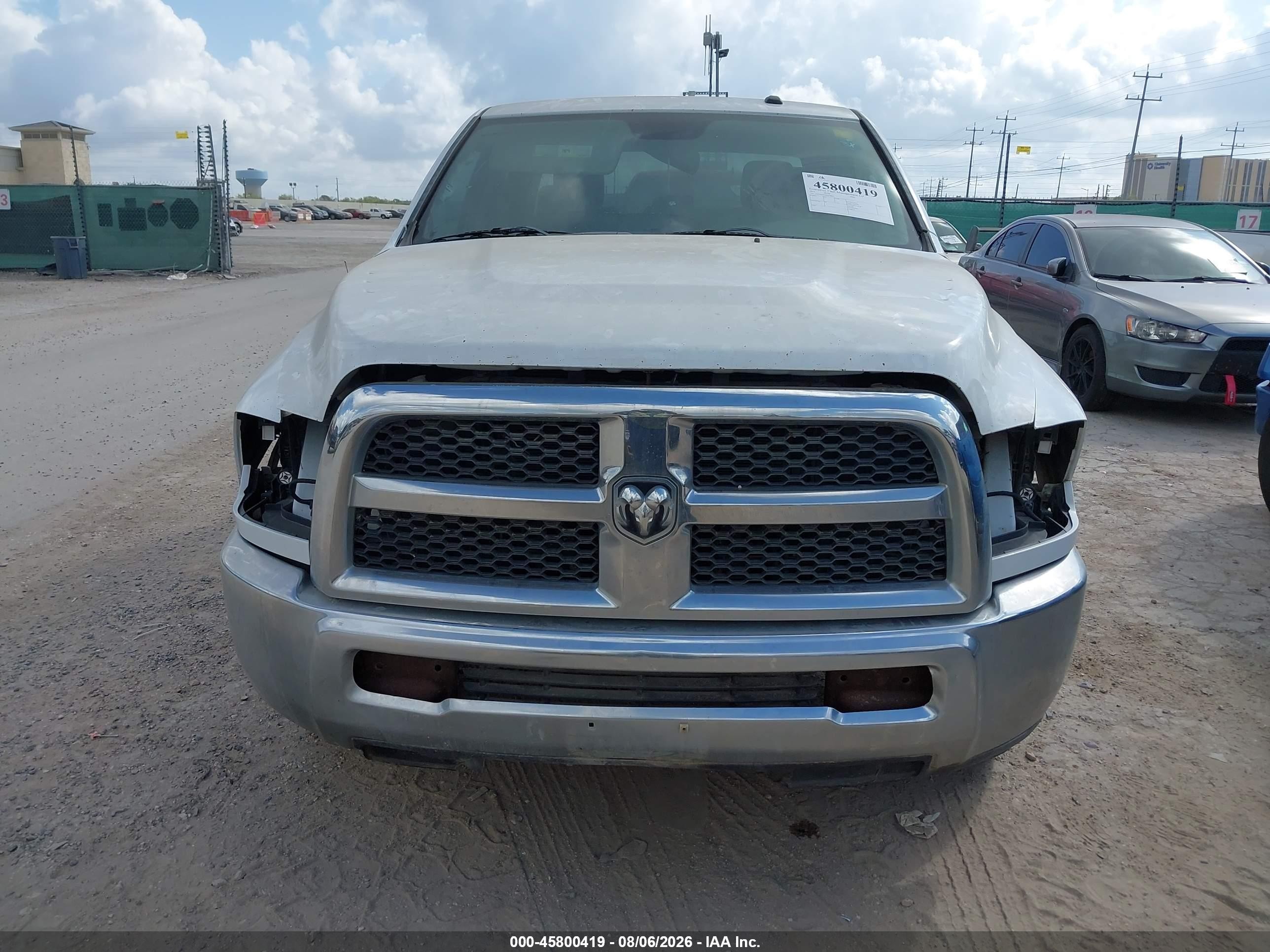2013 Ram 2500 Tradesman White vin: 3C6TR4HTXDG518652