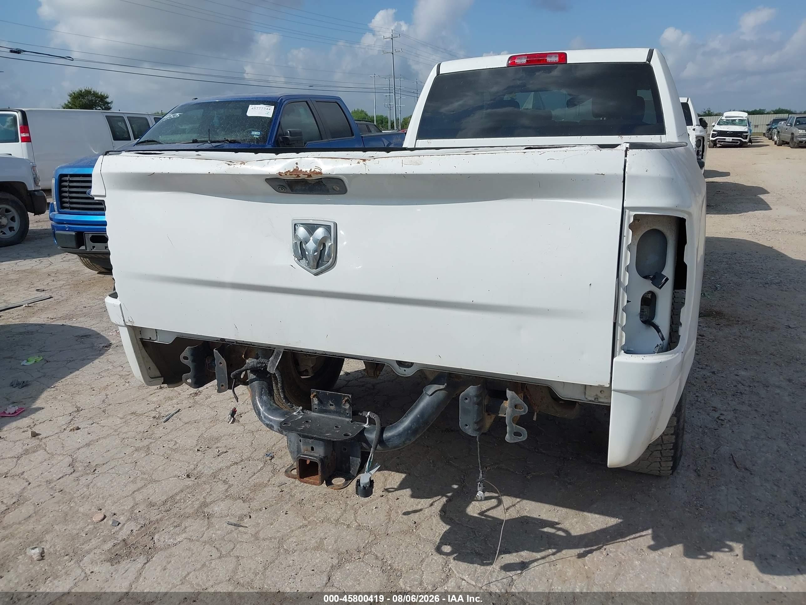 2013 Ram 2500 Tradesman White vin: 3C6TR4HTXDG518652