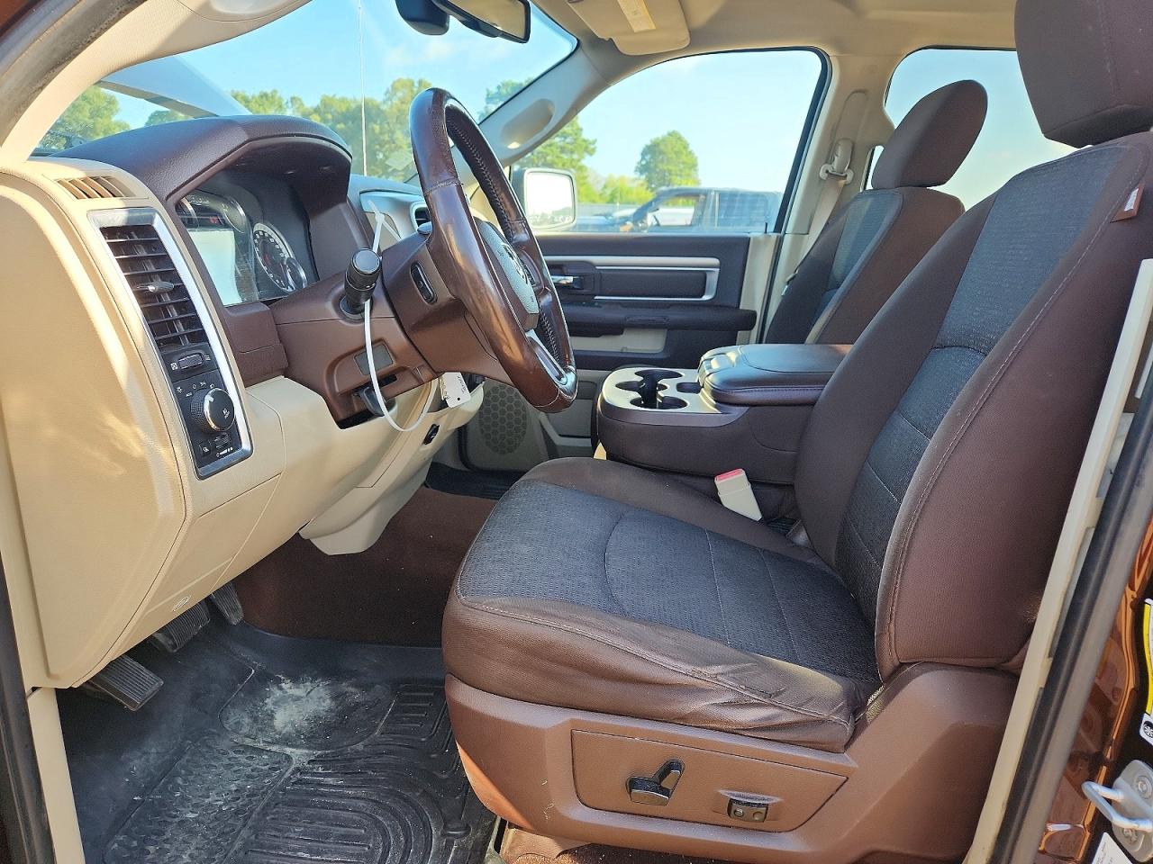 2014 Ram 2500 Slt Brown vin: 3C6TR4JT5EG161778