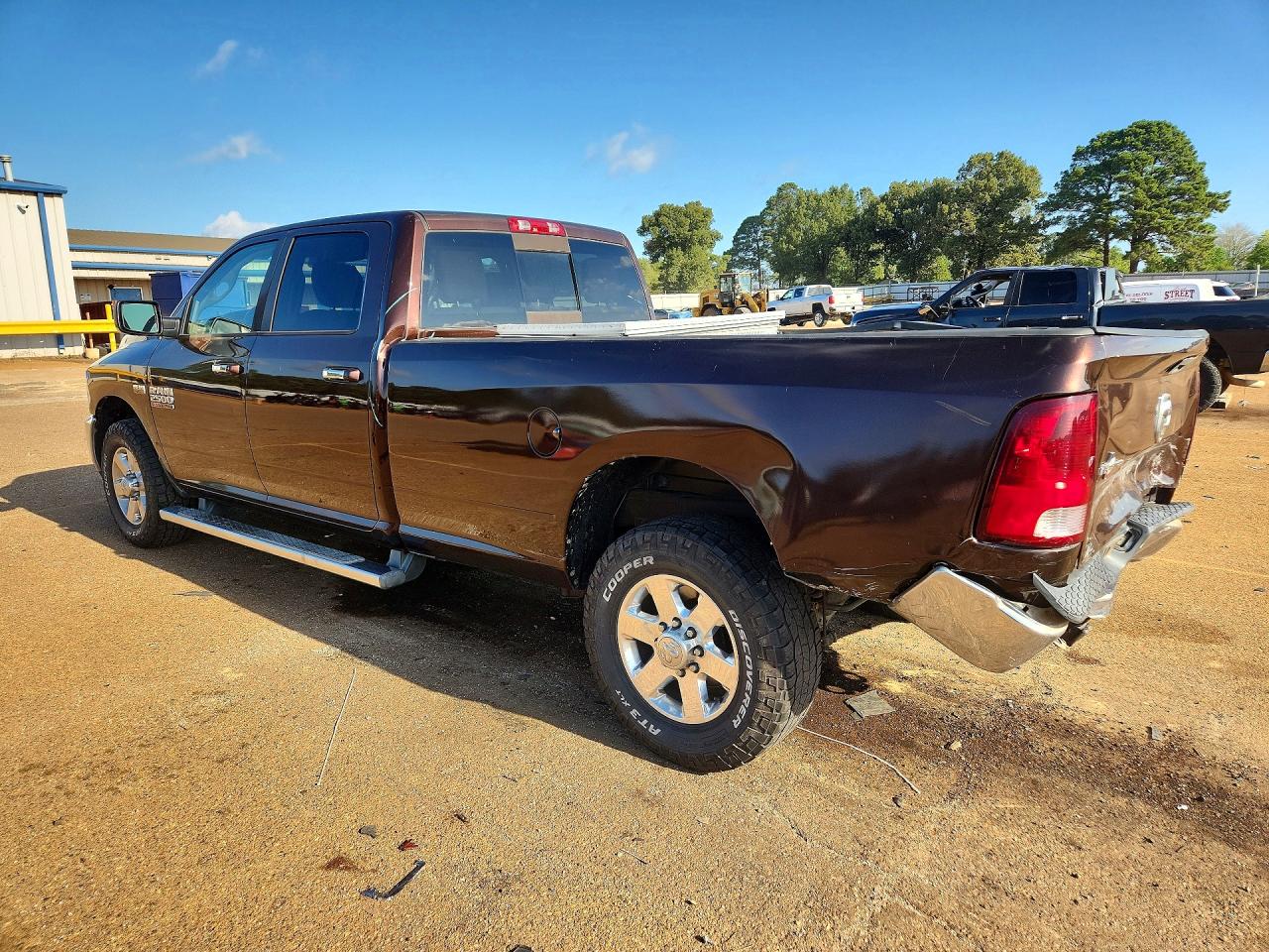 2014 Ram 2500 Slt Brown vin: 3C6TR4JT5EG161778