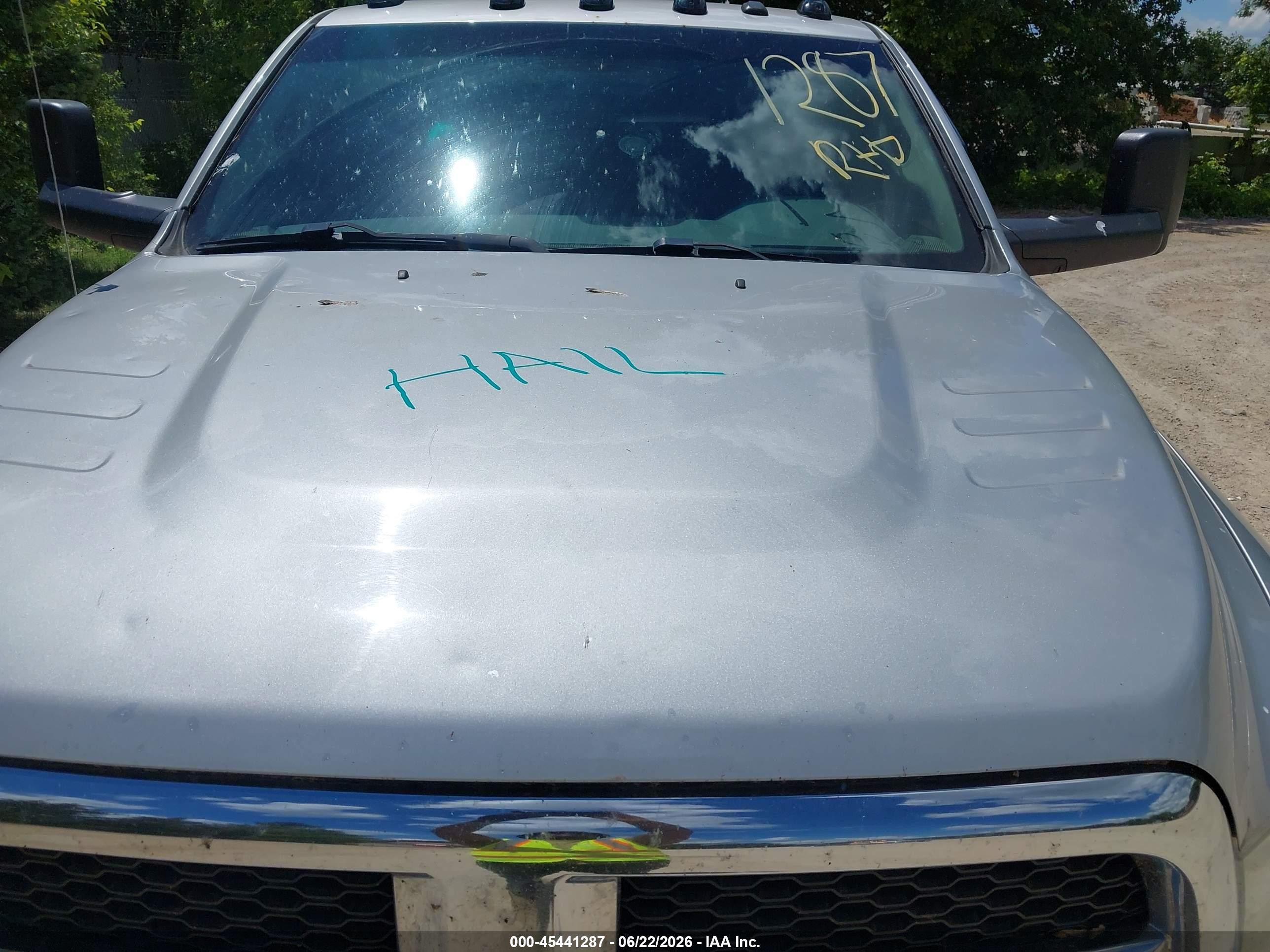 2014 Ram 2500 Tradesman Silver vin: 3C6TR5CT0EG164638