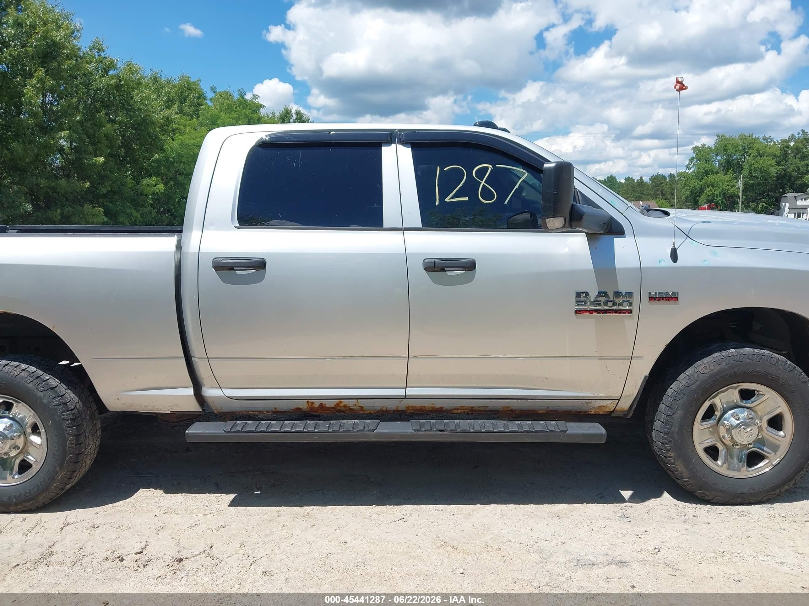 2014 Ram 2500 Tradesman Silver vin: 3C6TR5CT0EG164638