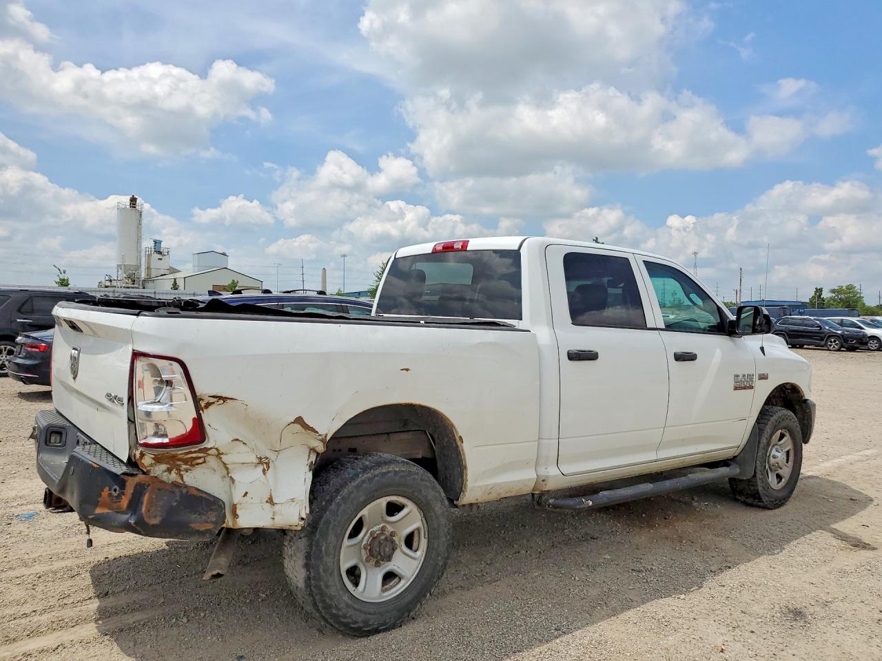 2014 Ram 2500 St White vin: 3C6TR5CT0EG328518