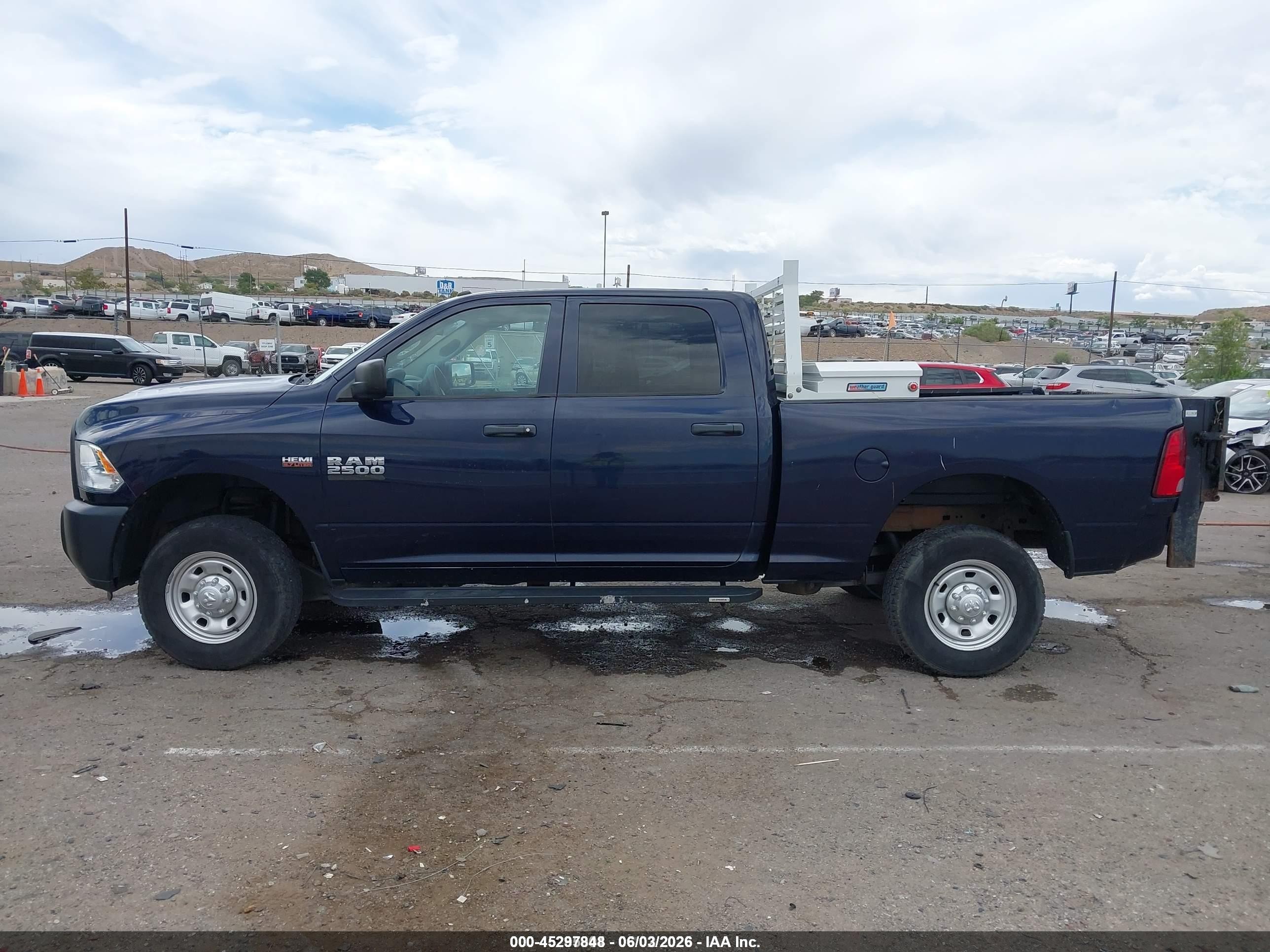 2014 Ram 2500 Tradesman Blue vin: 3C6TR5CT3EG260652