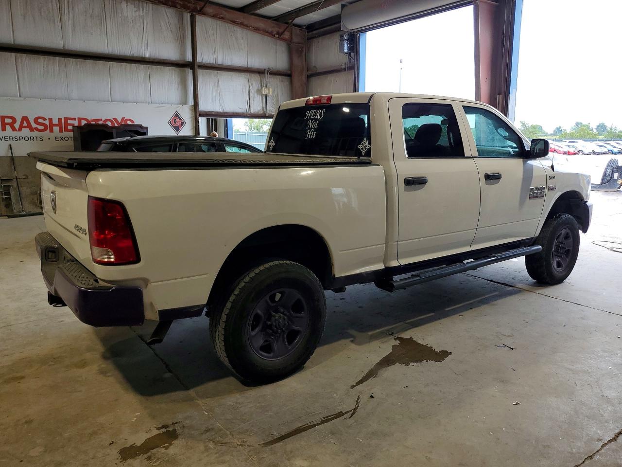 2017 Ram 2500 St White vin: 3C6TR5CT3HG732871