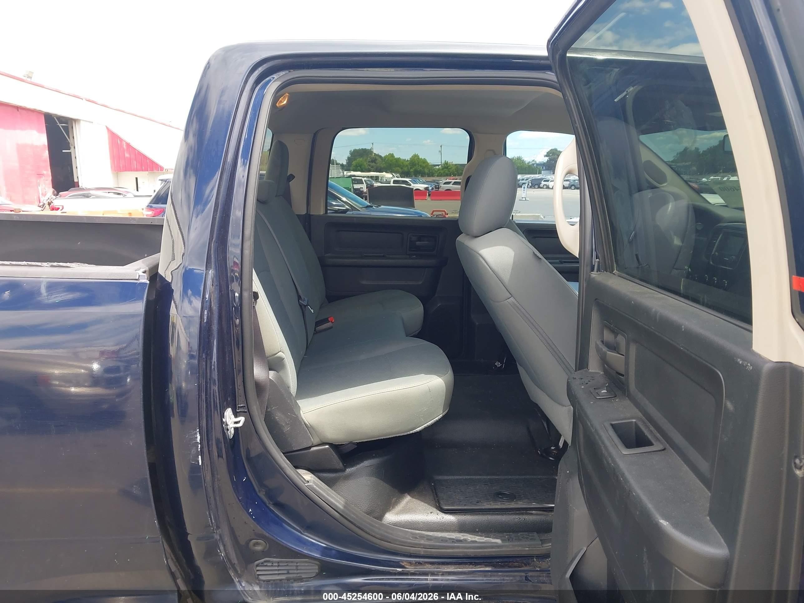 2015 Ram 2500 Tradesman Dark Blue vin: 3C6TR5CT5FG643350