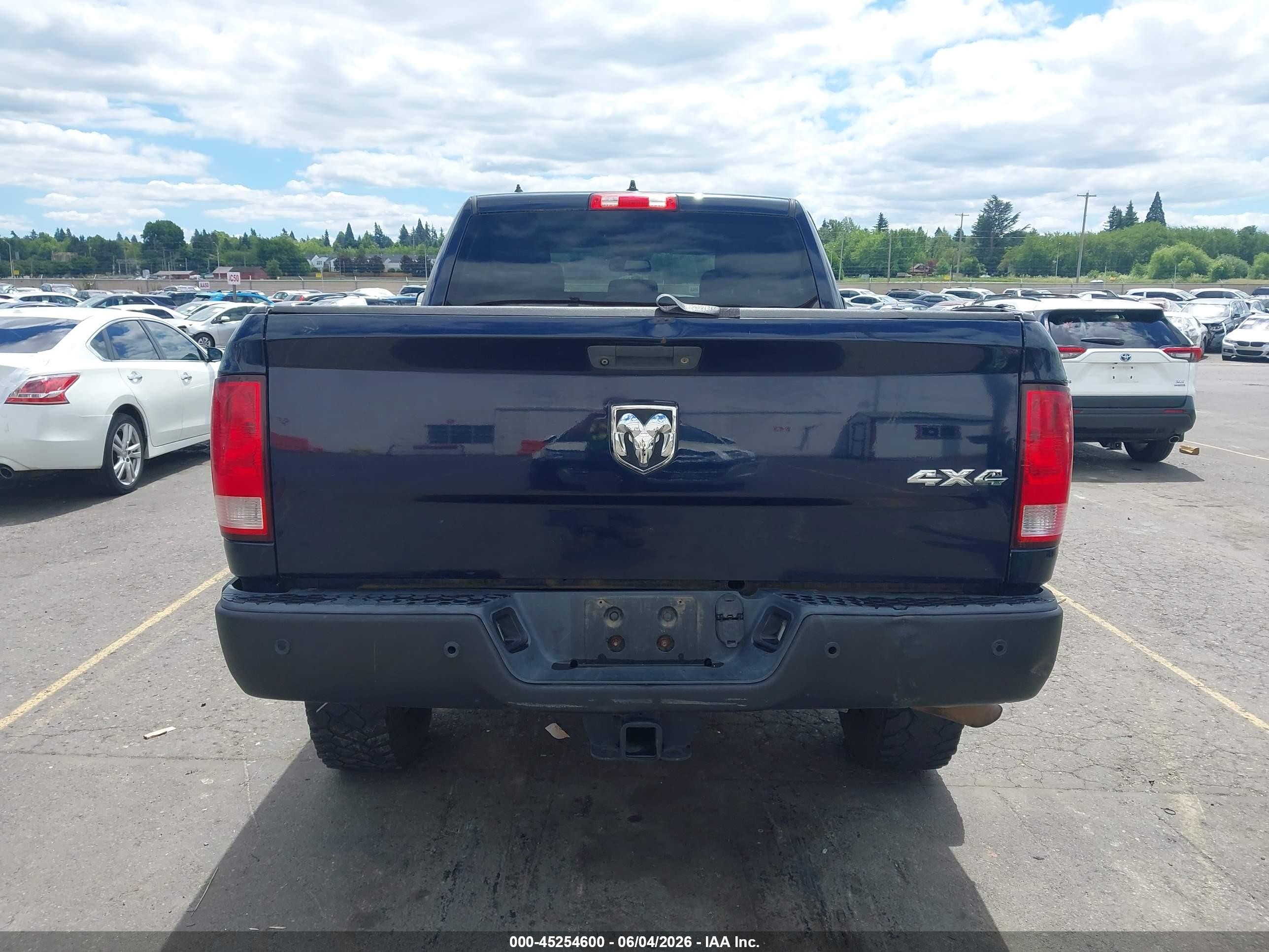 2015 Ram 2500 Tradesman Dark Blue vin: 3C6TR5CT5FG643350
