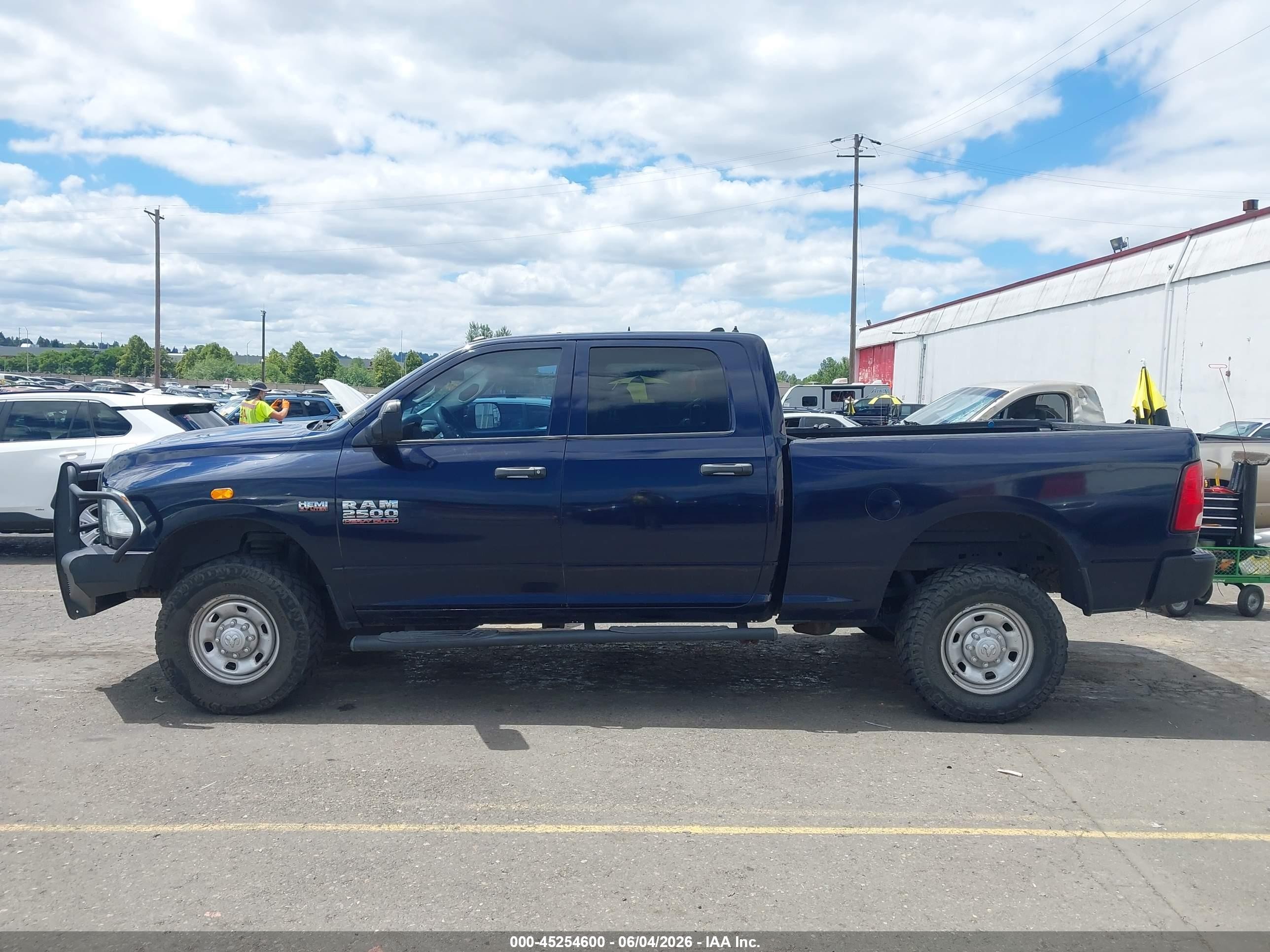 2015 Ram 2500 Tradesman Dark Blue vin: 3C6TR5CT5FG643350