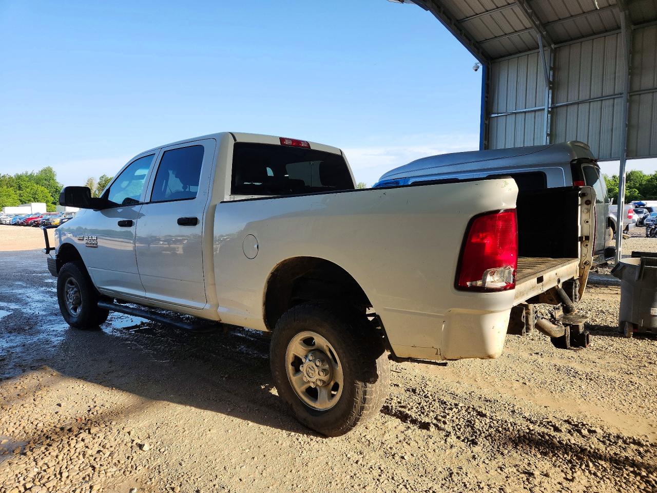 2014 Ram 2500 St Белый vin: 3C6TR5CT6EG315661