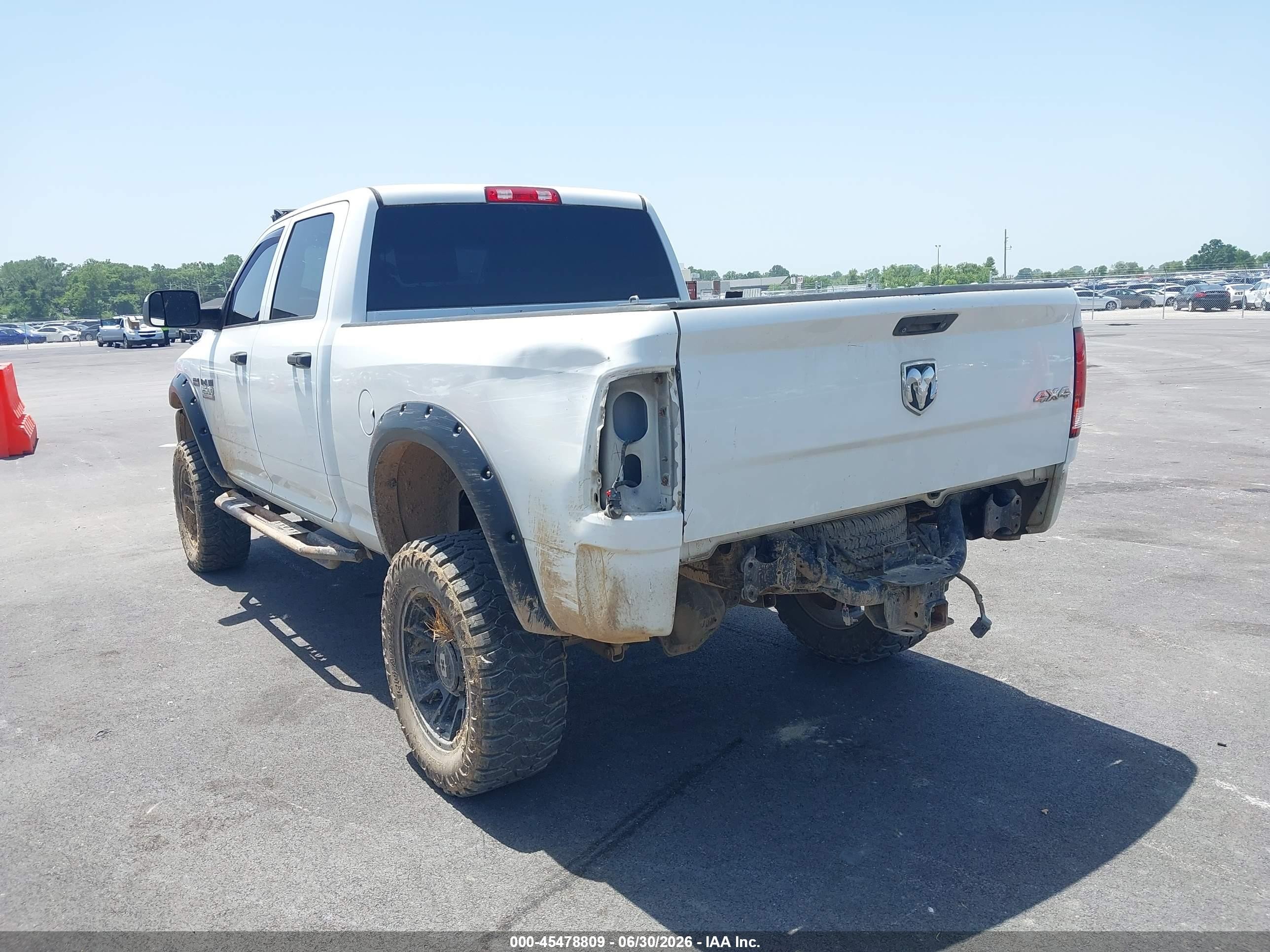 2013 Ram 2500 Tradesman White vin: 3C6TR5CT7DG537477