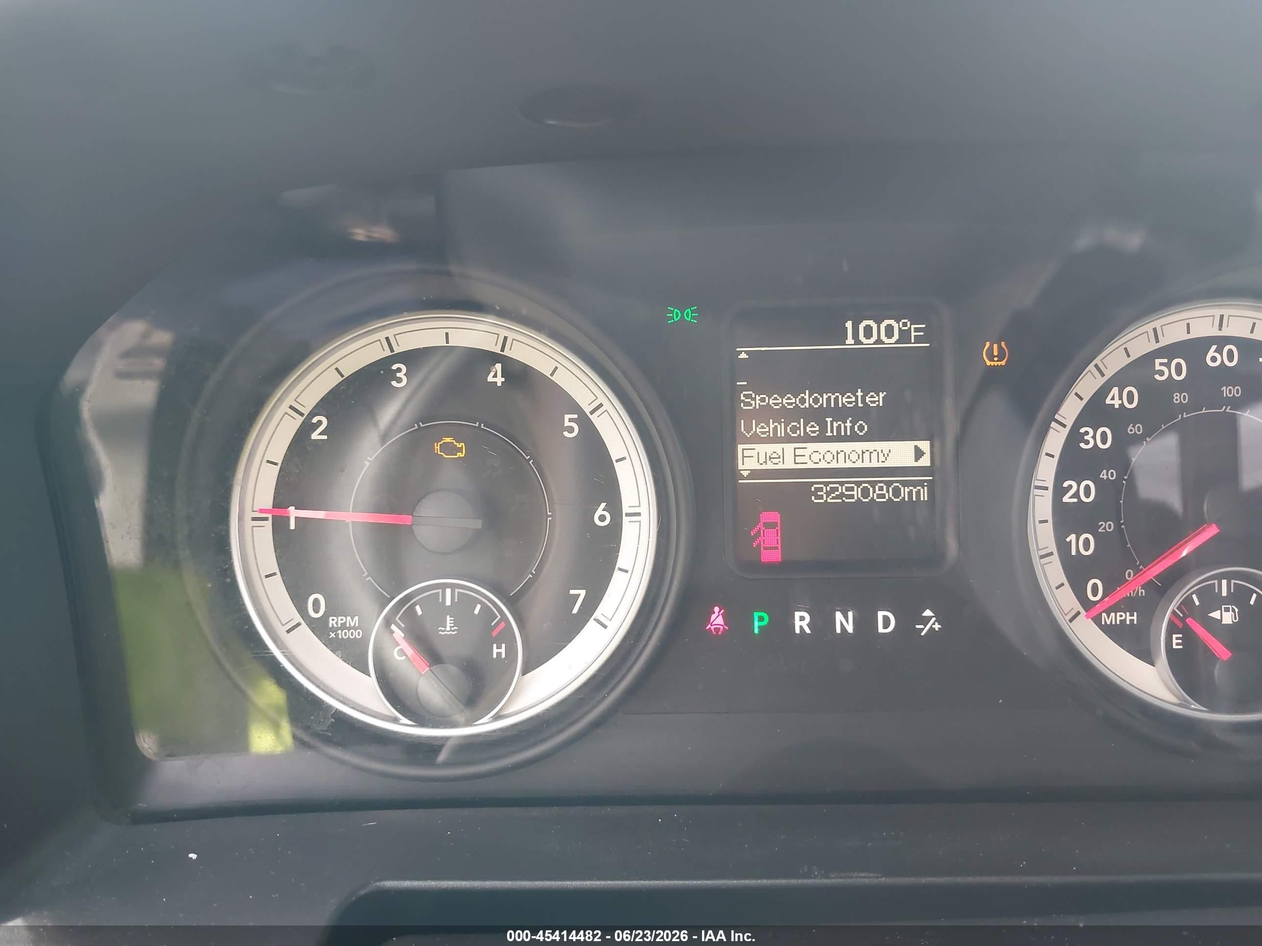 2013 Ram 2500 Tradesman White vin: 3C6TR5CT7DG543120