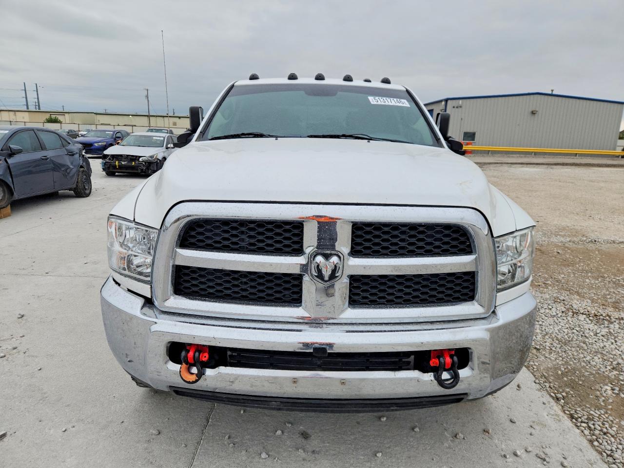 2013 Ram 2500 St White vin: 3C6TR5CT8DG552117