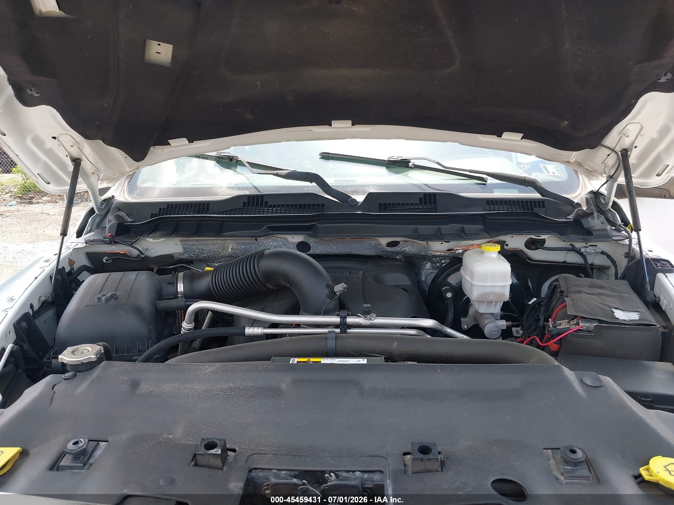 2014 Ram 2500 Tradesman White vin: 3C6TR5CT9EG118564
