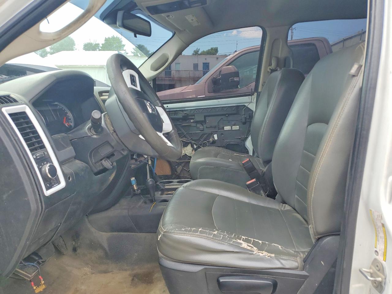 2015 Ram 2500 St White vin: 3C6TR5CT9FG585677