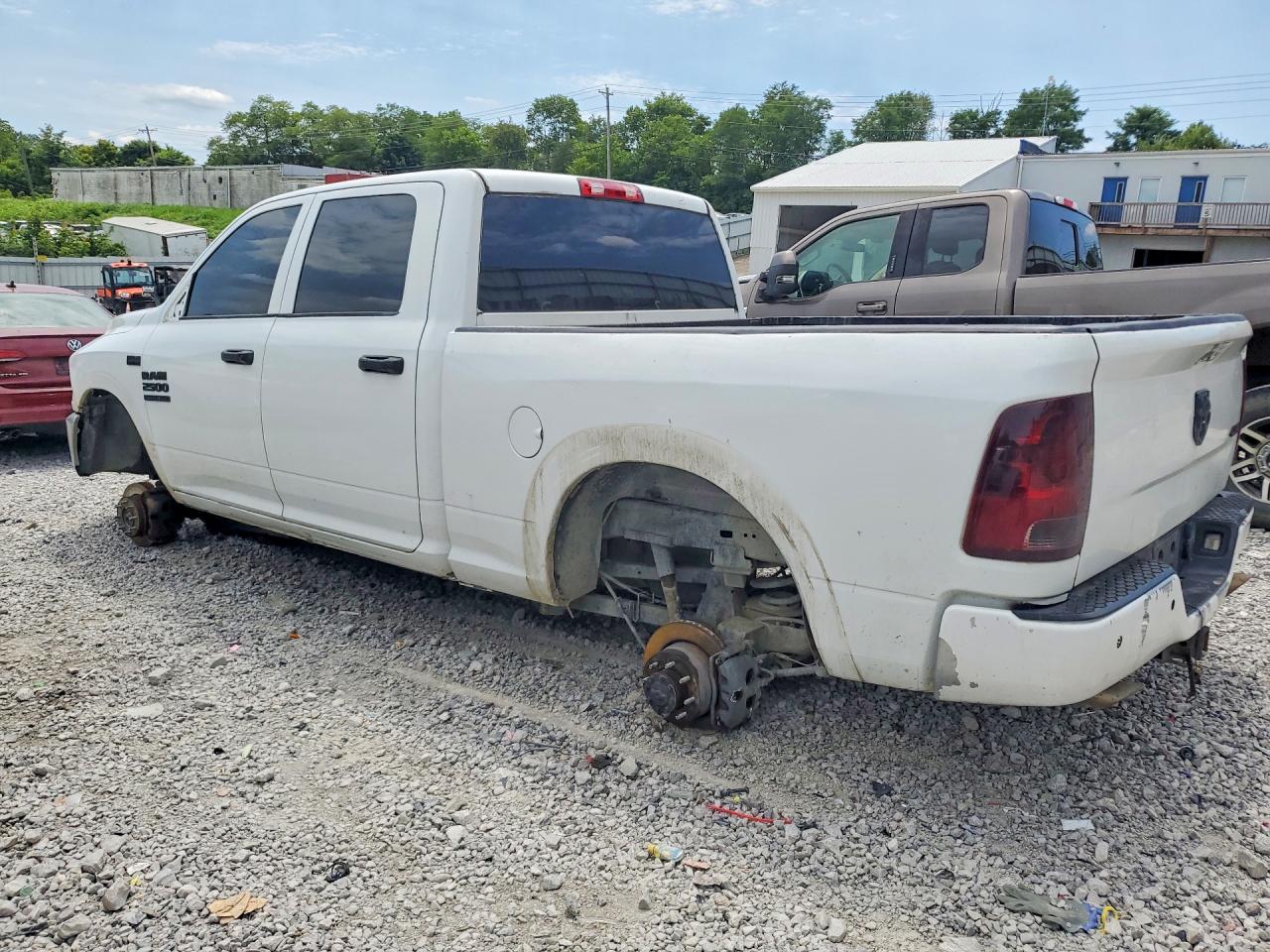 2015 Ram 2500 St White vin: 3C6TR5CT9FG585677