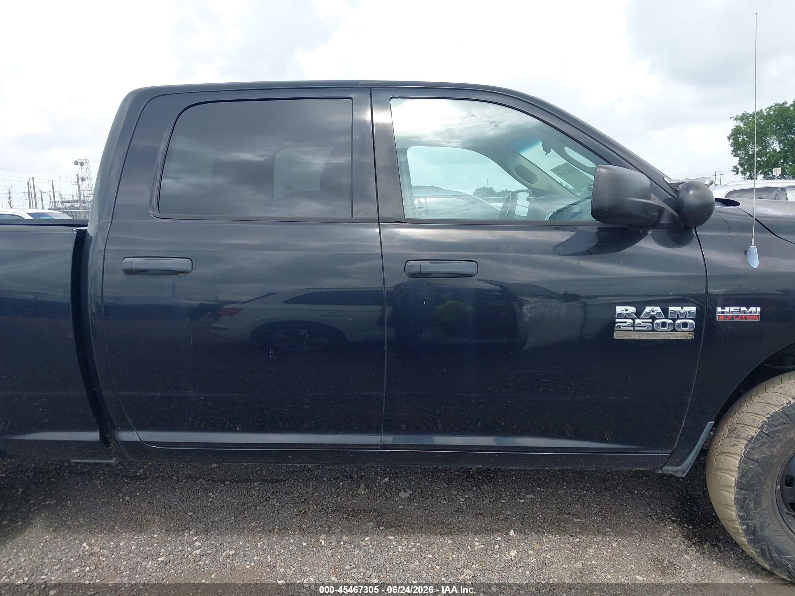2013 Ram 2500 Tradesman Black vin: 3C6TR5CTXDG545752