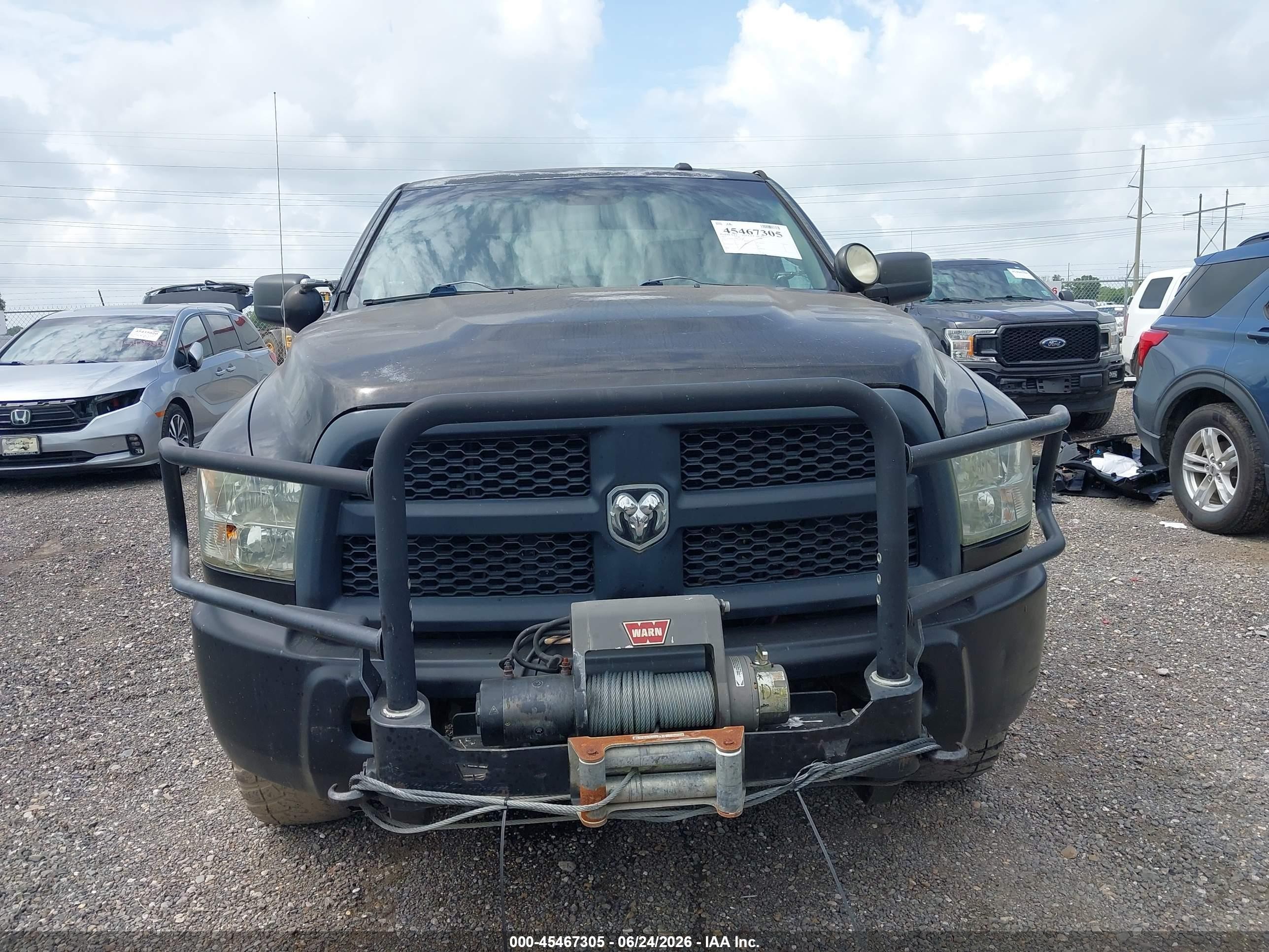 2013 Ram 2500 Tradesman Black vin: 3C6TR5CTXDG545752