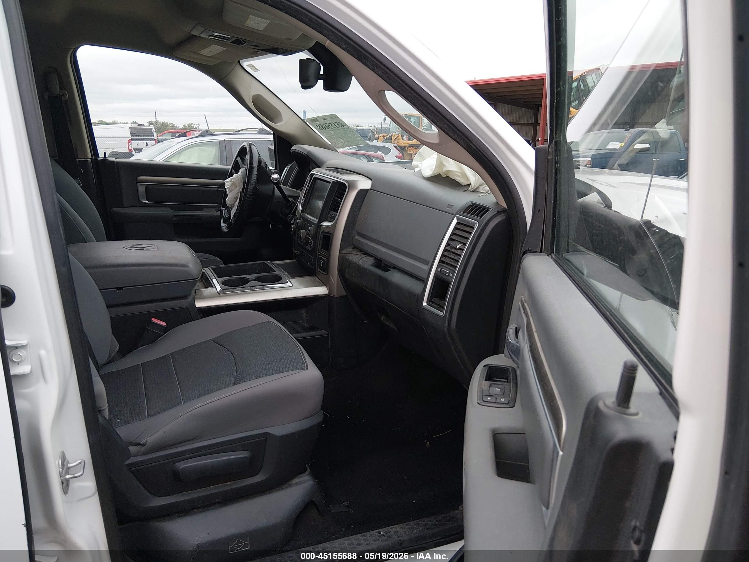 2013 Ram 2500 Big Horn White vin: 3C6TR5DT0DG527114