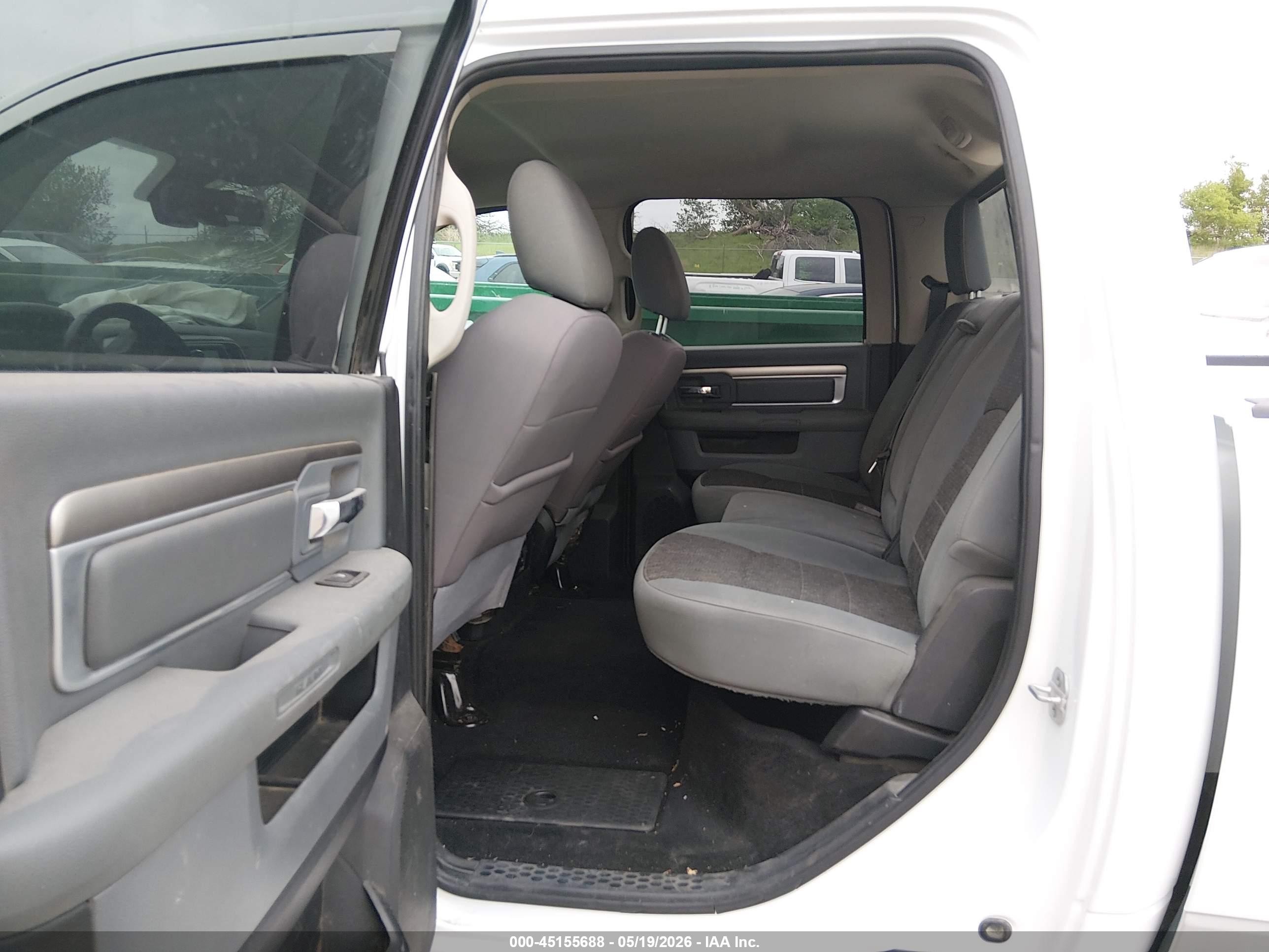 2013 Ram 2500 Big Horn White vin: 3C6TR5DT0DG527114