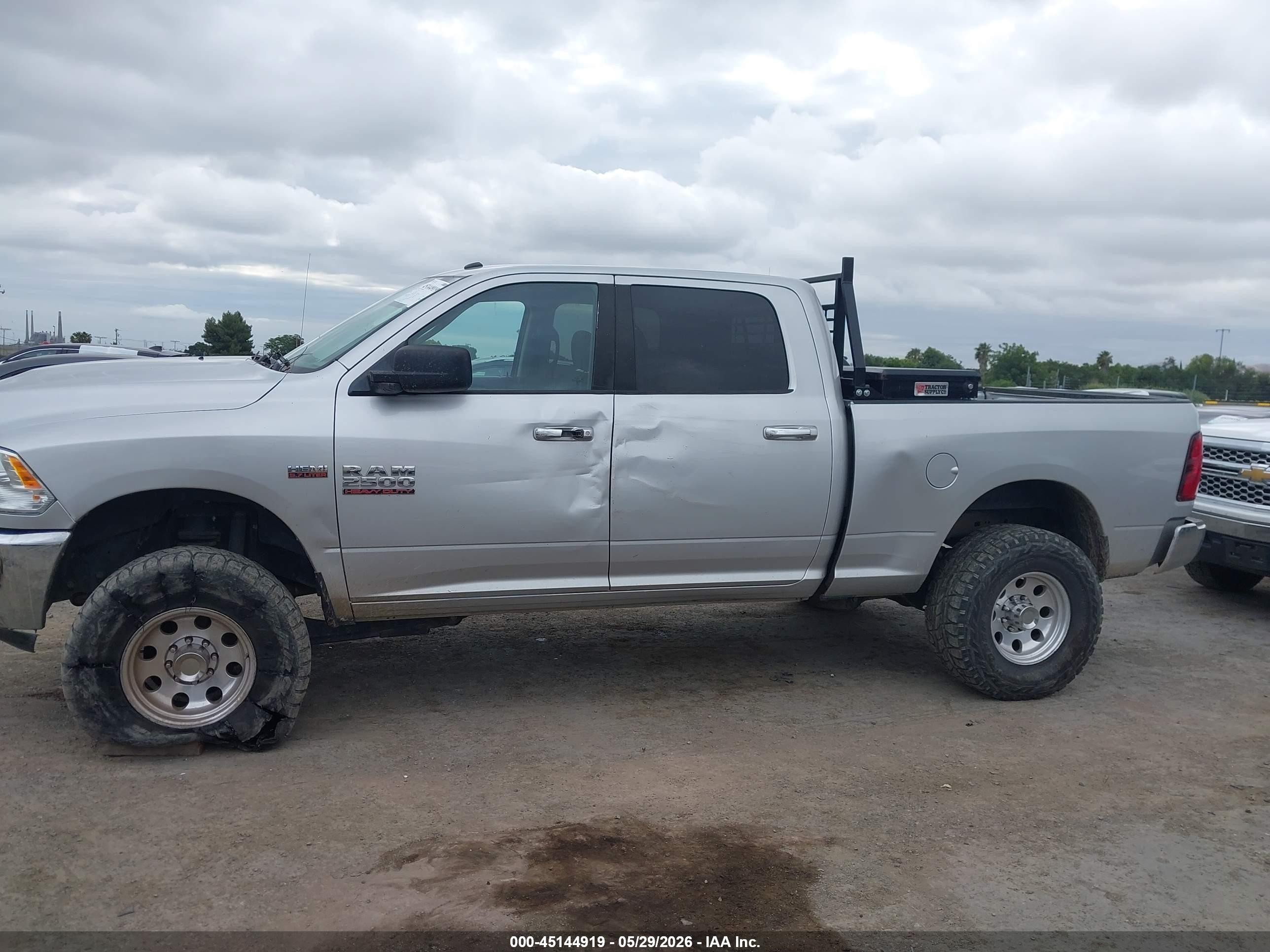 2016 Ram 2500 Slt Gray vin: 3C6TR5DT2GG378984